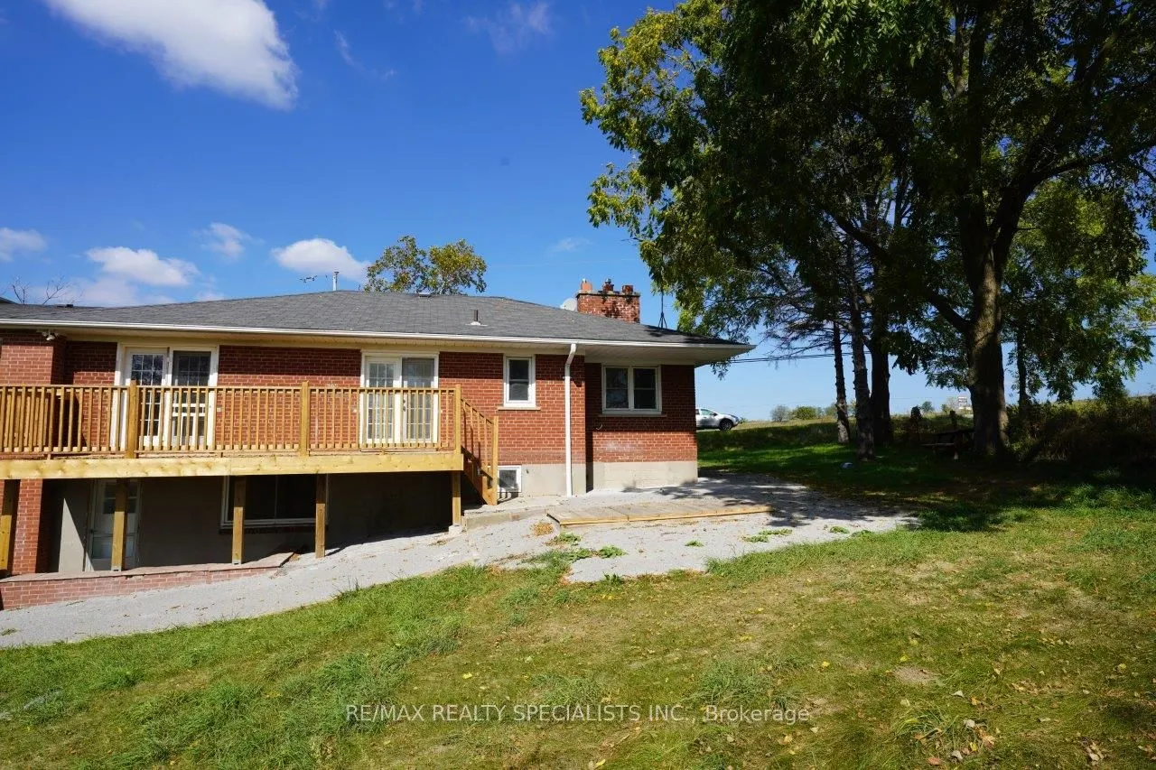 17 Gormley Road W