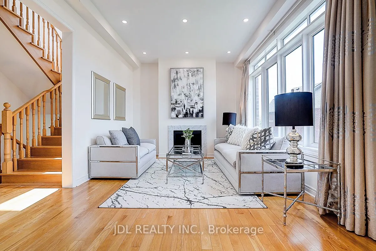 10 Caine Street