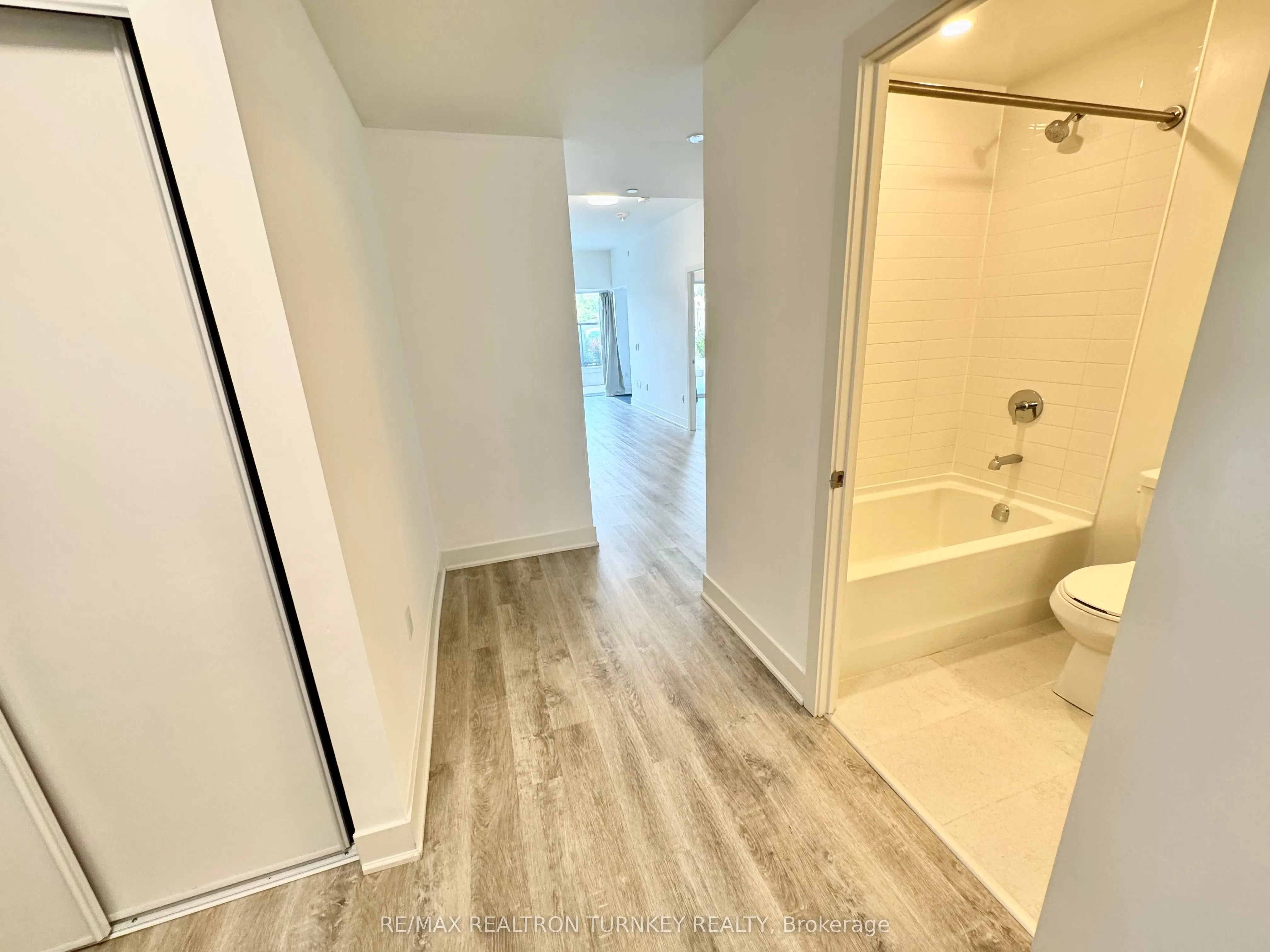 185 Deerfield Road, #018