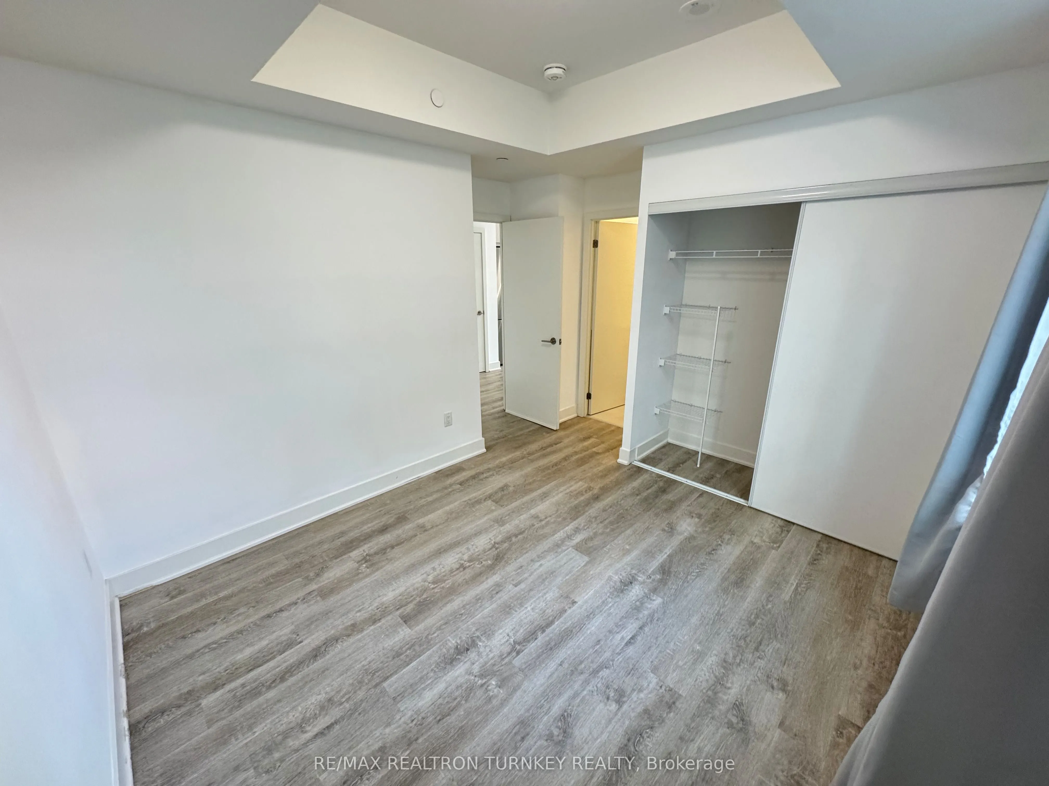 185 Deerfield Road, #018