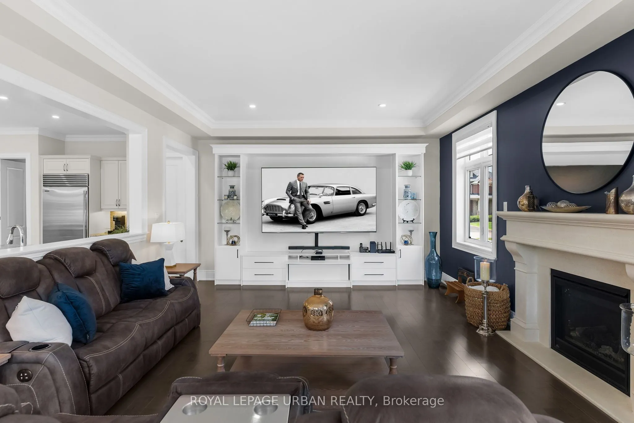15 Country Club Crescent