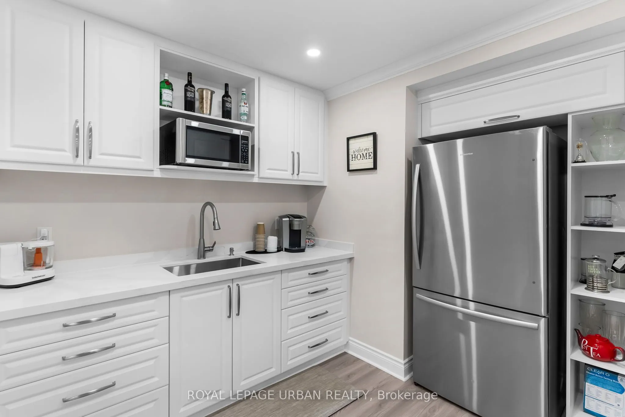 15 Country Club Crescent
