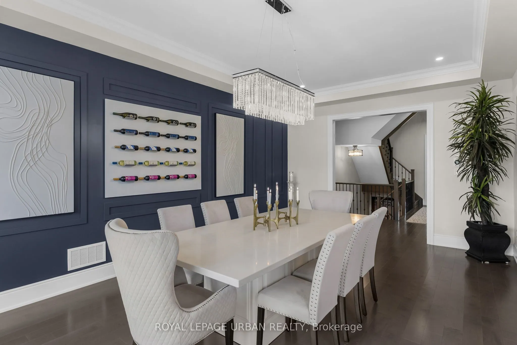 15 Country Club Crescent