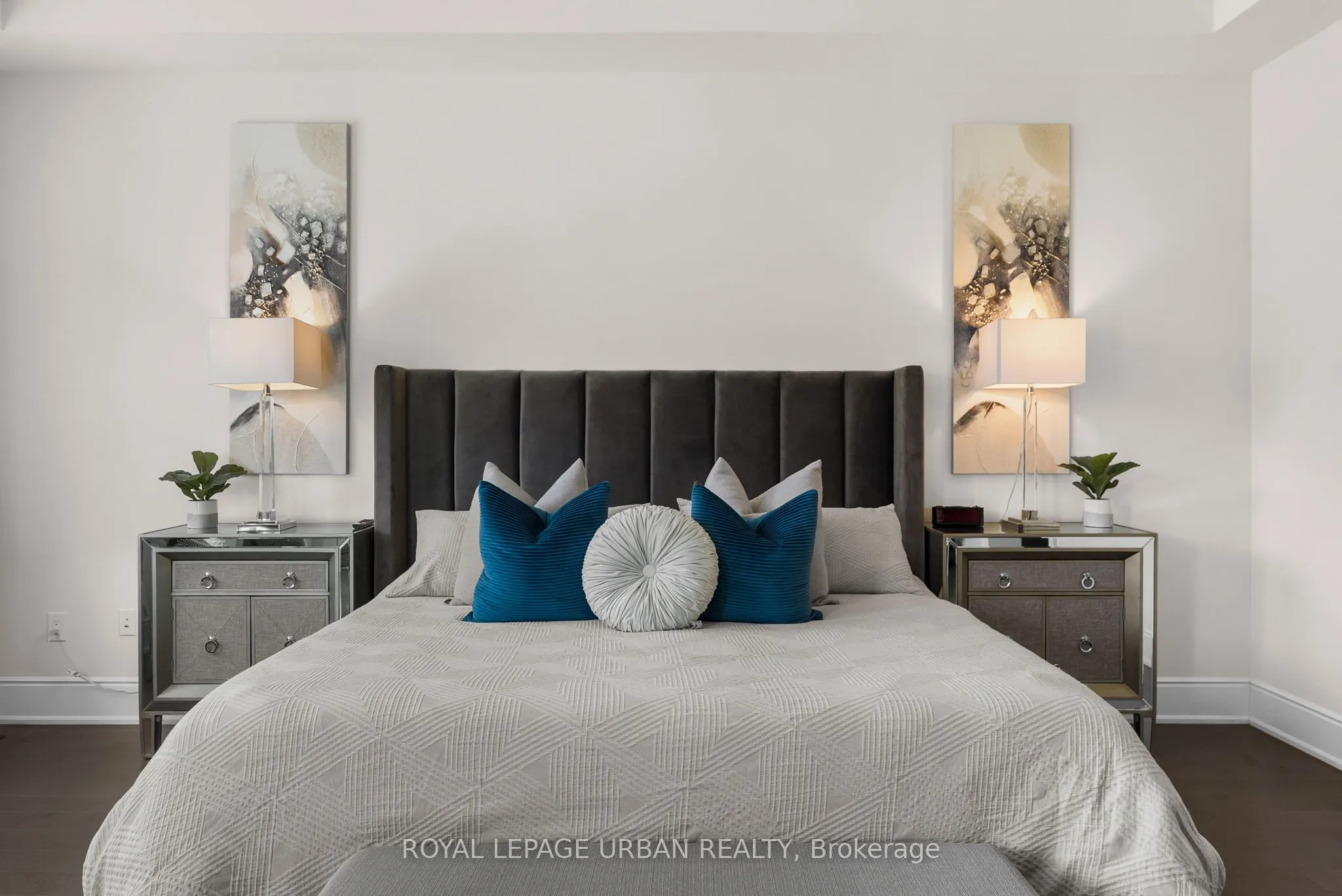 15 Country Club Crescent