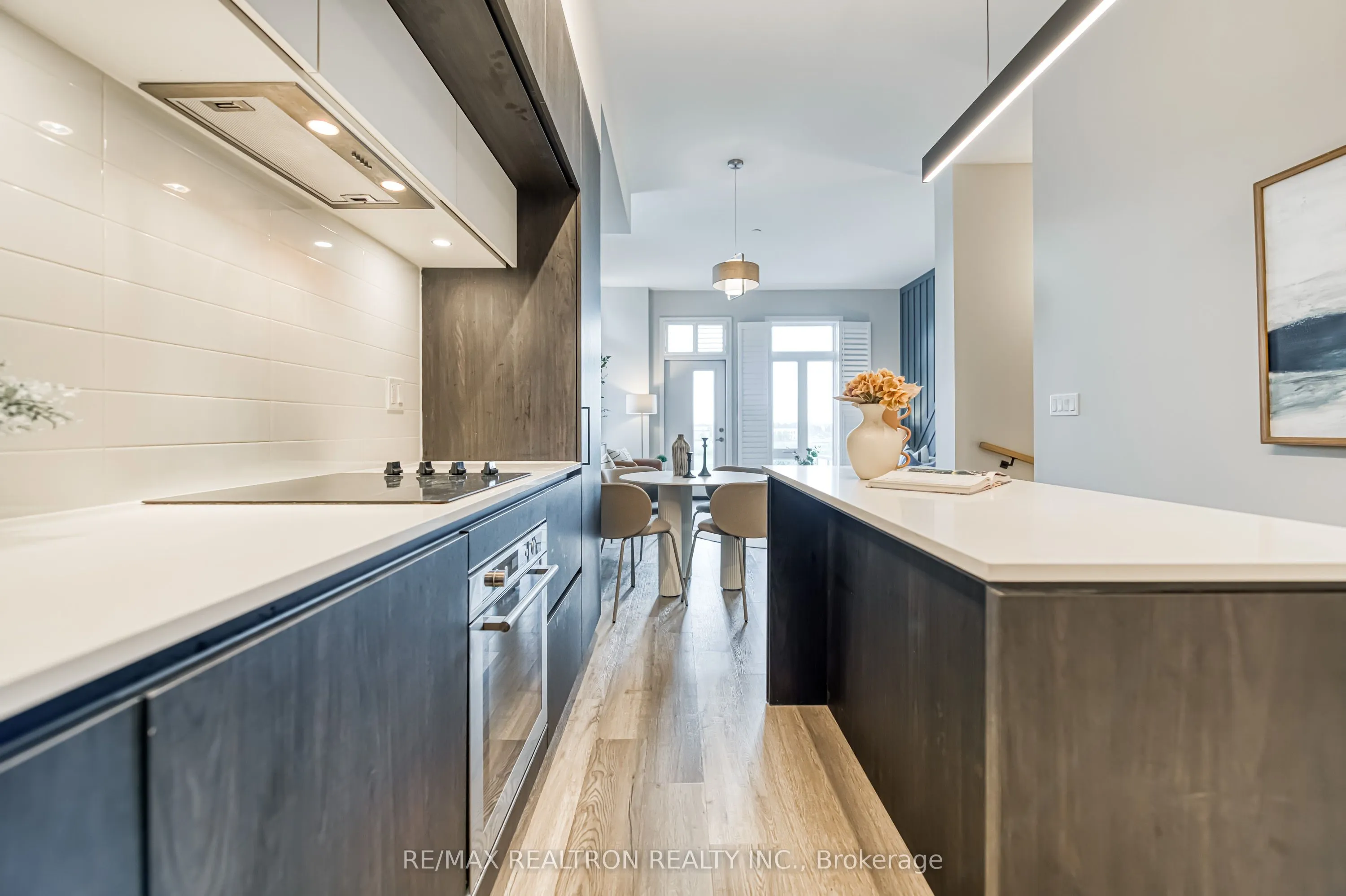 7 Steckley House Lane, #616