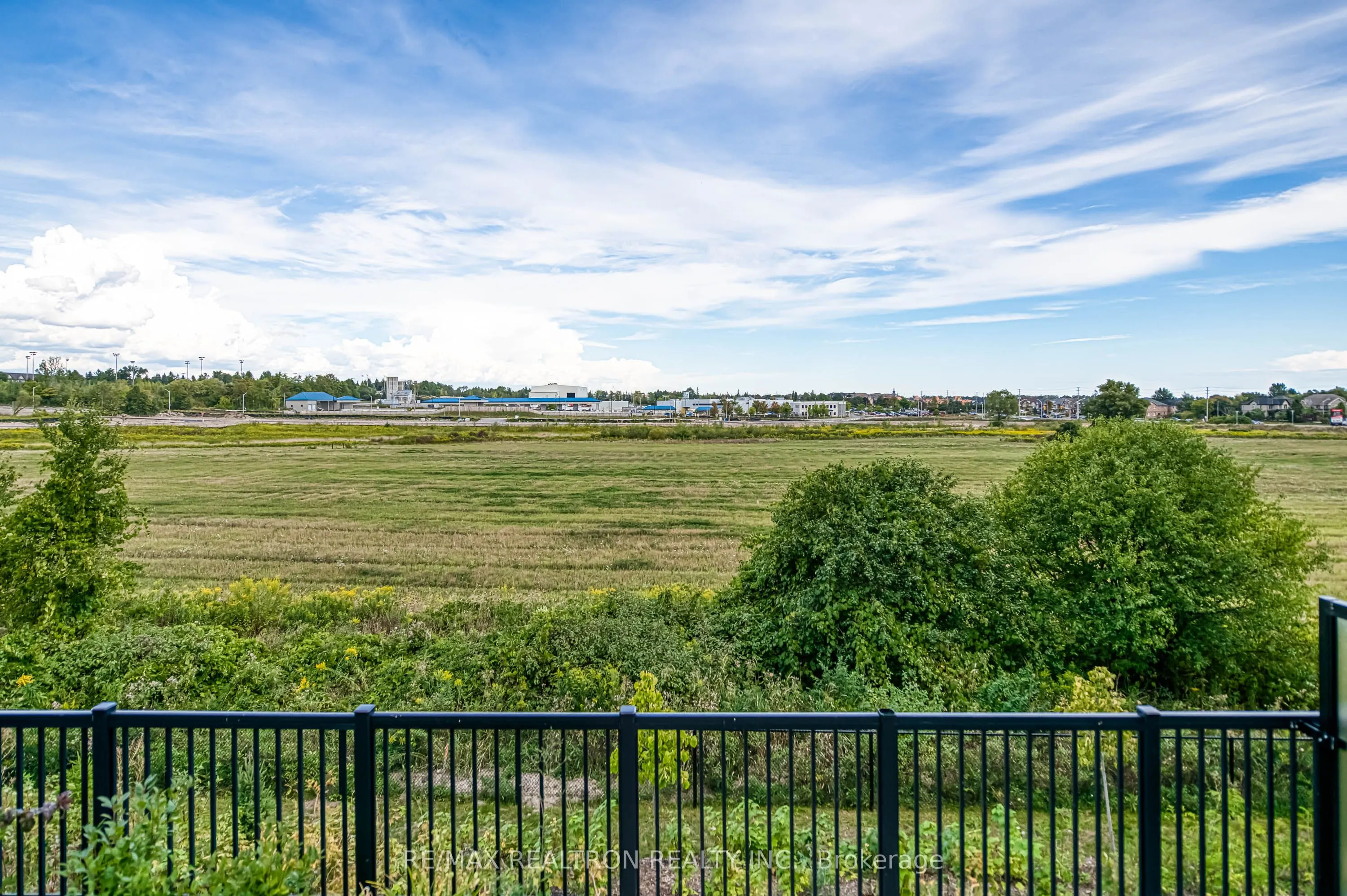 7 Steckley House Lane, #616