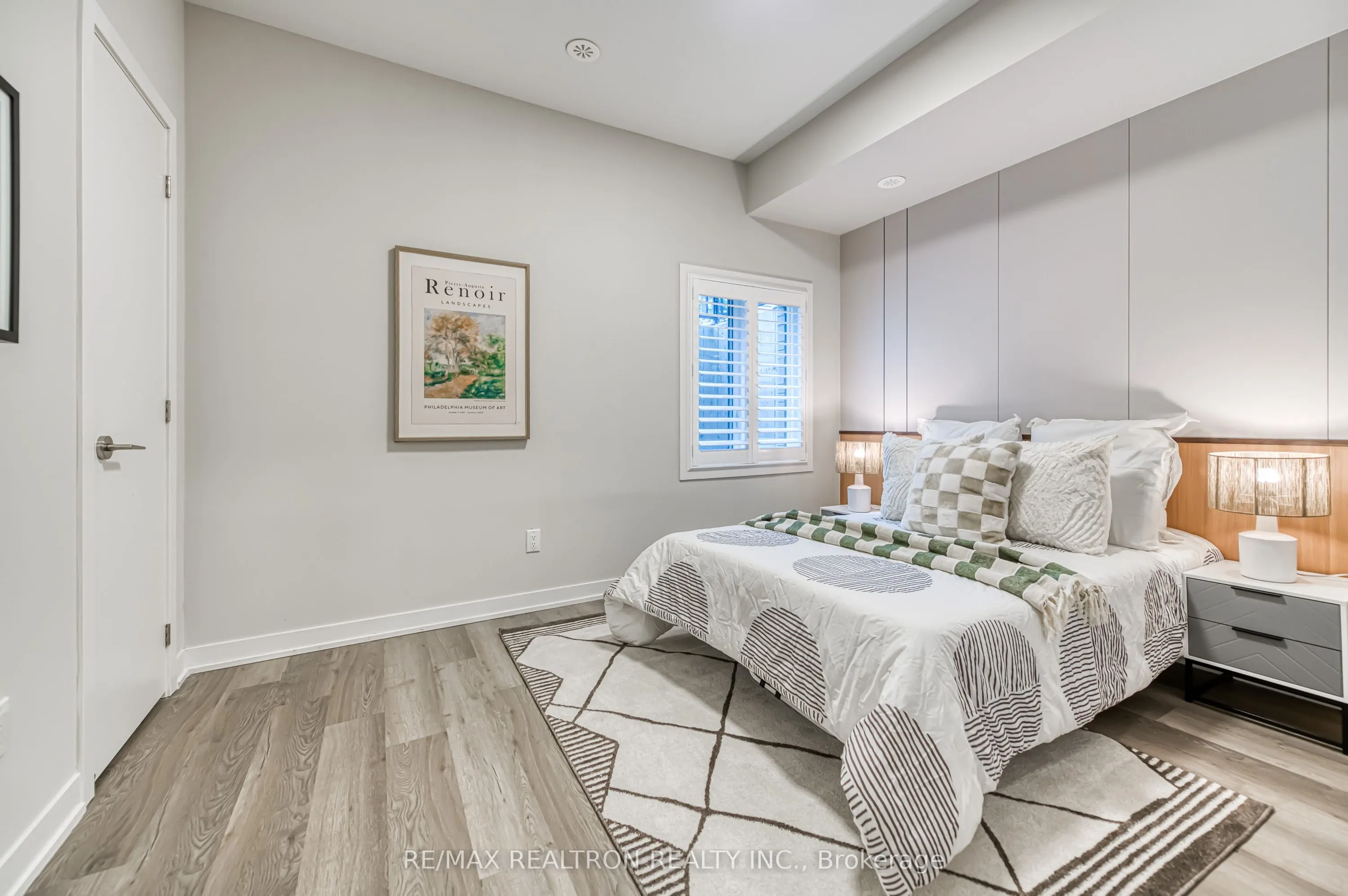 7 Steckley House Lane, #616