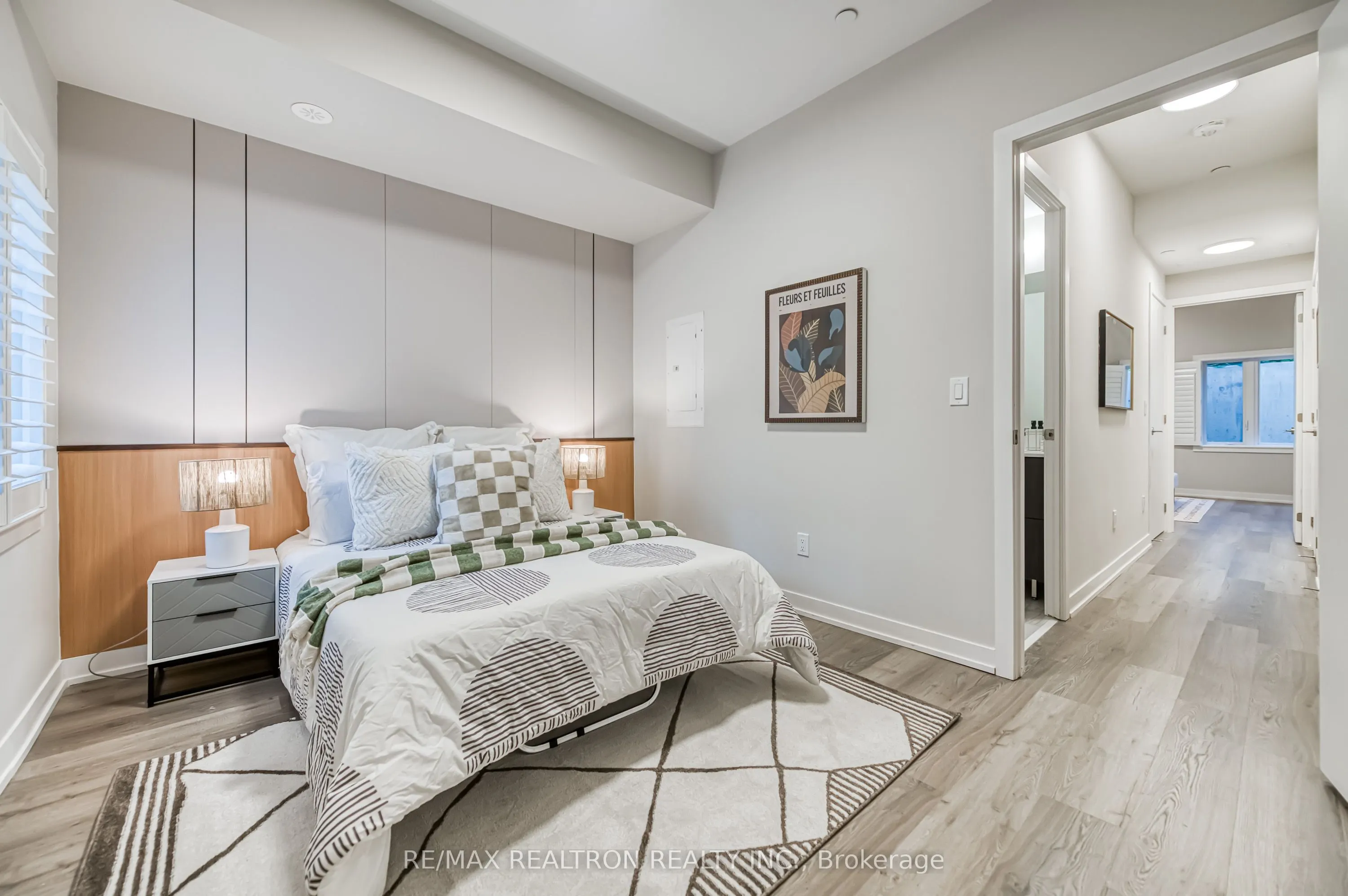 7 Steckley House Lane, #616