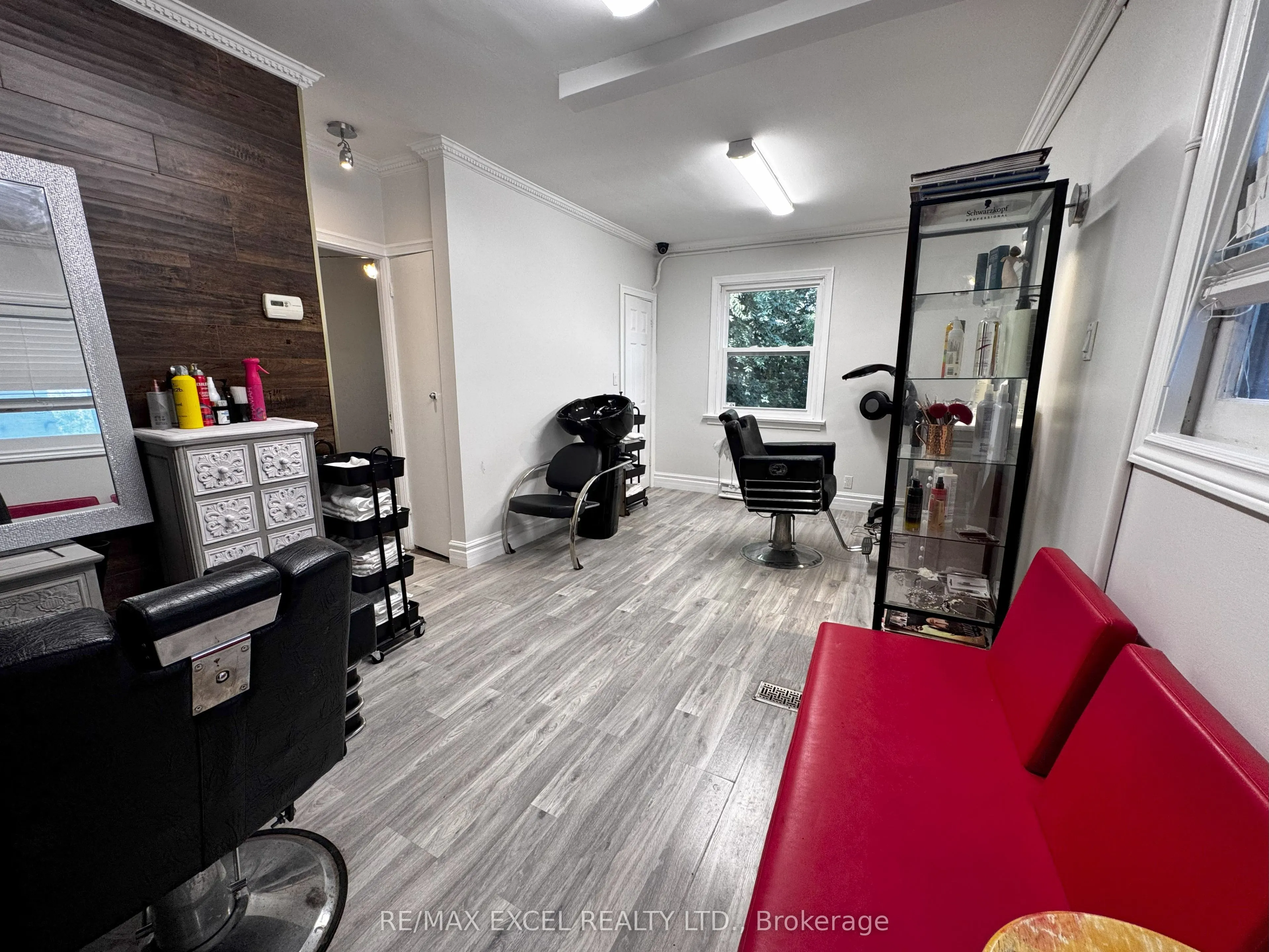 9961 Yonge Street, #Upper Level