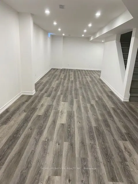 2 Maureen Court