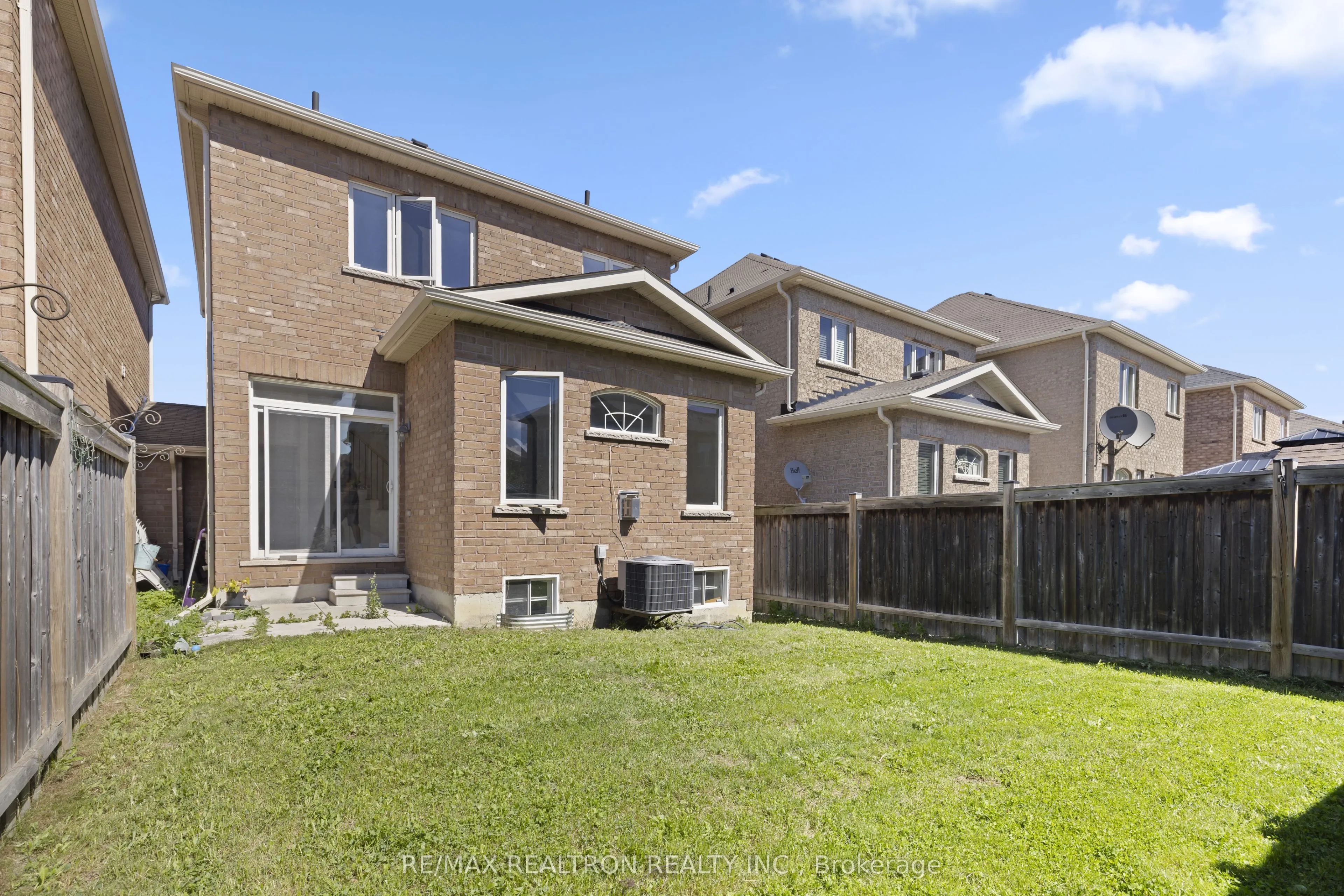 23 Pavlova Crescent