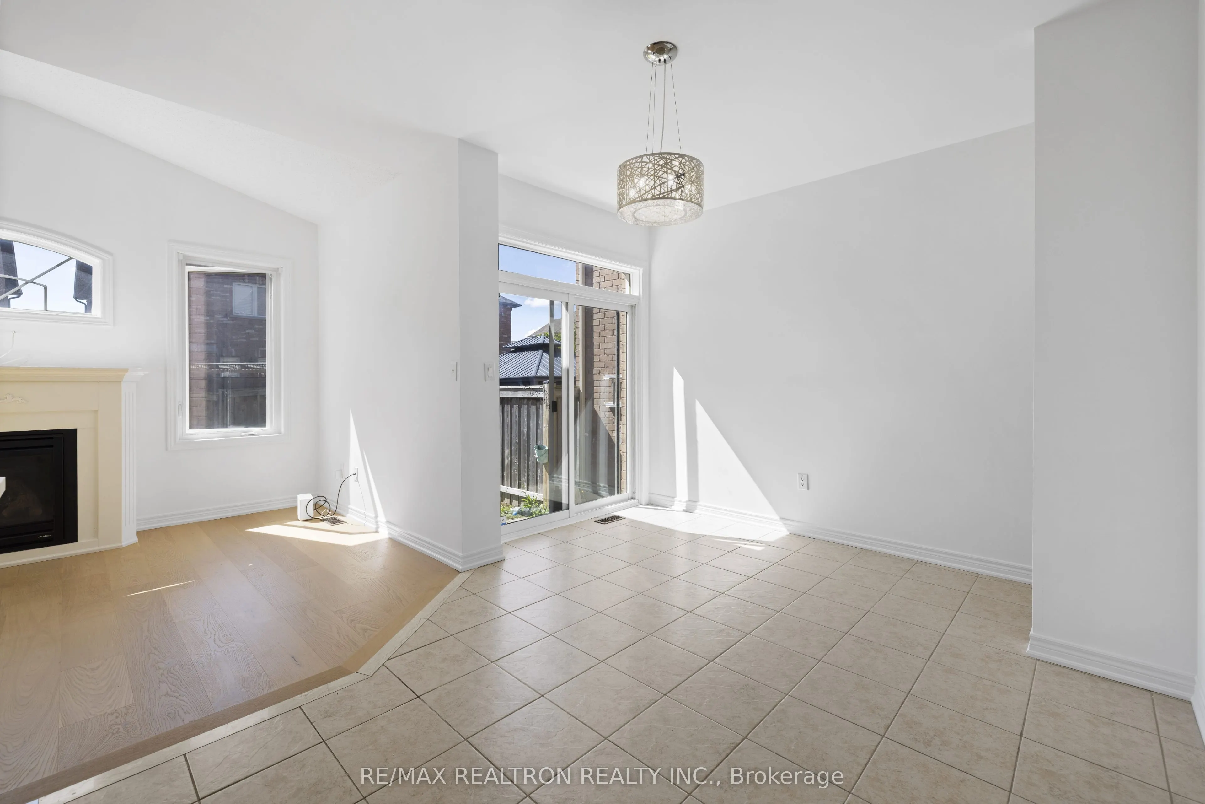 23 Pavlova Crescent