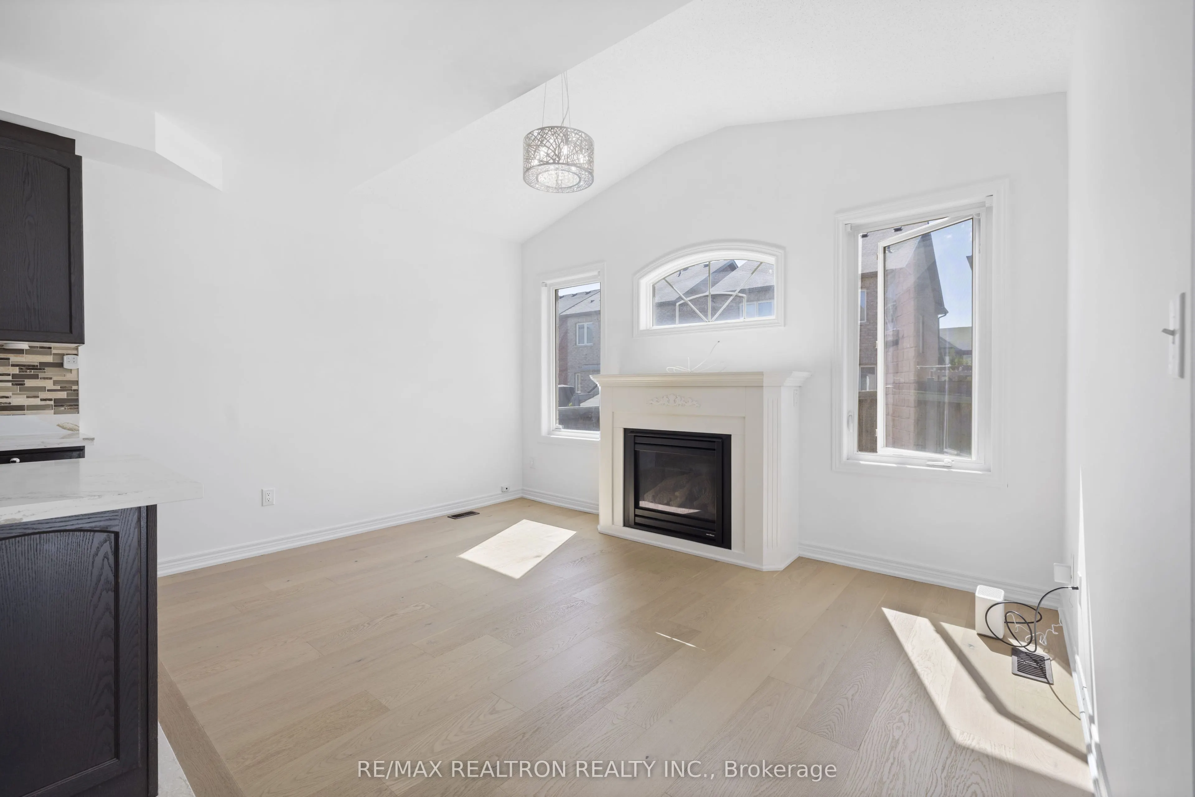 23 Pavlova Crescent