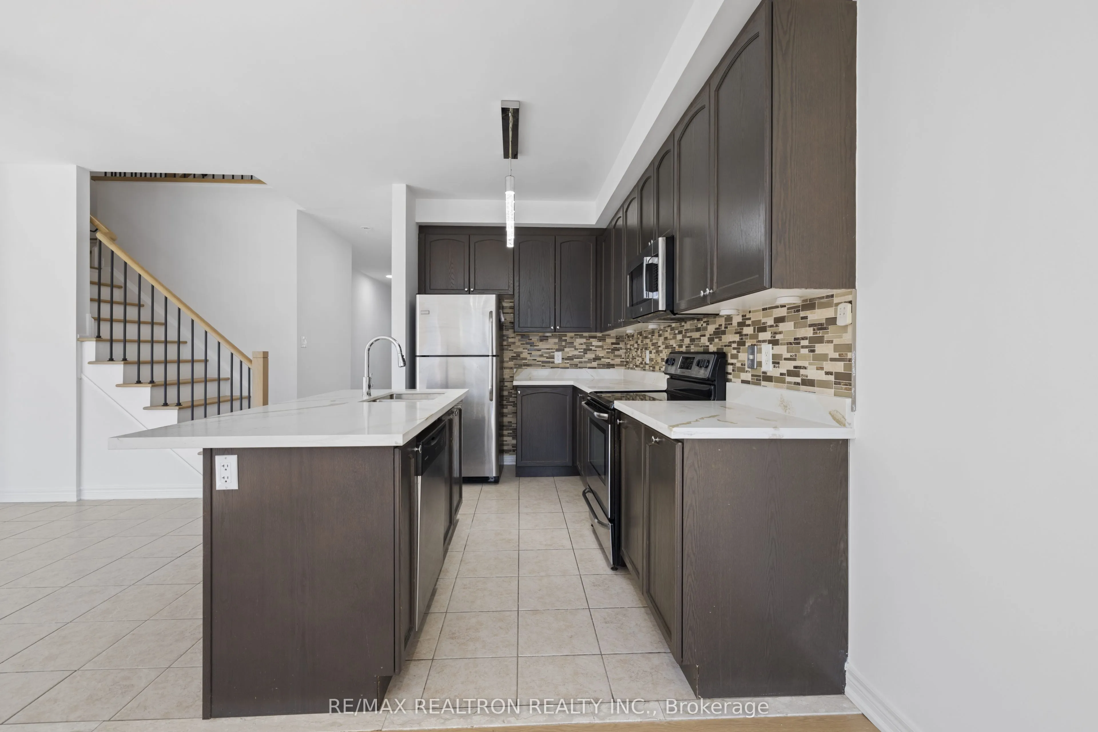 23 Pavlova Crescent