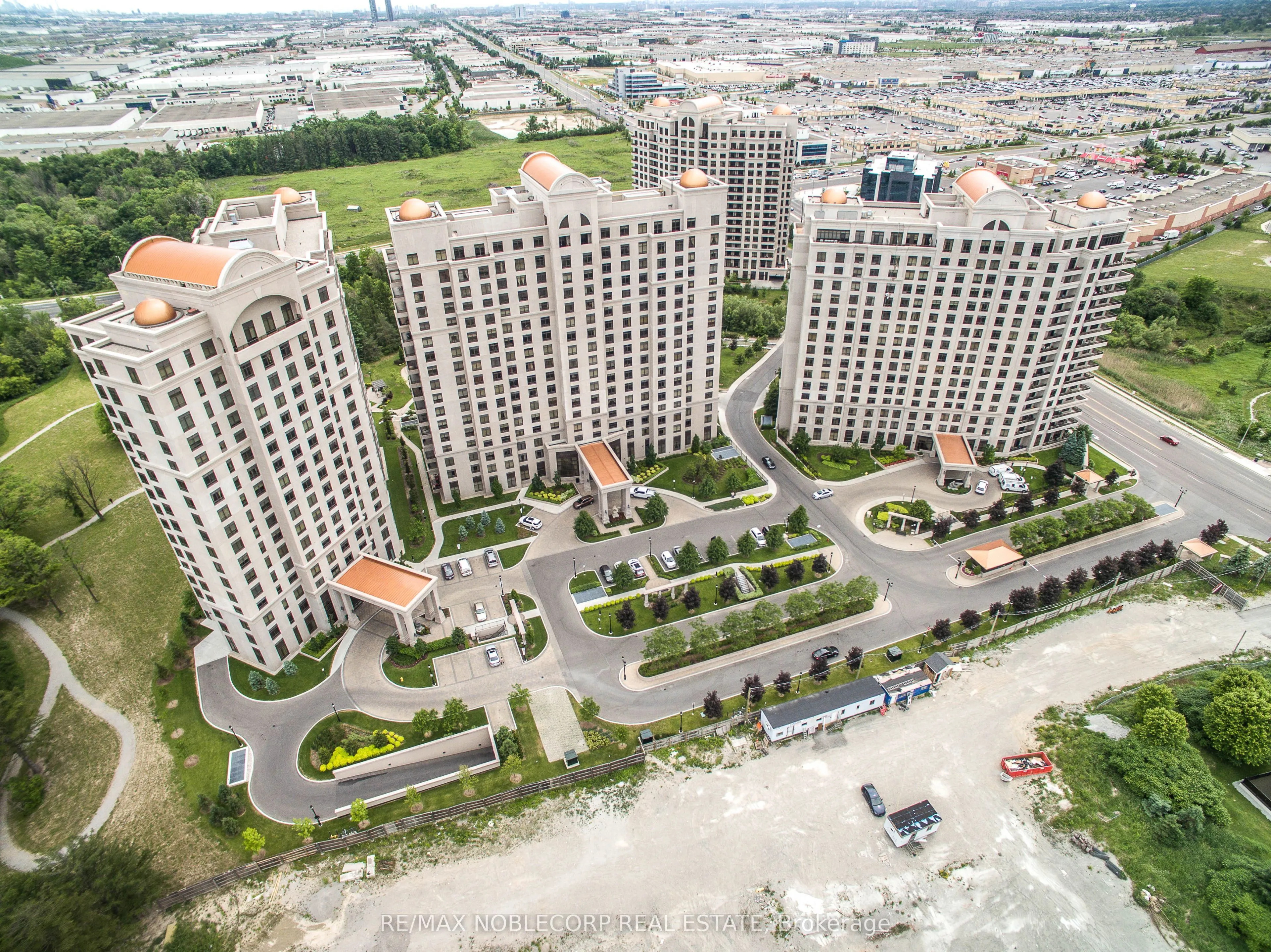 9245 Jane Street, #1515