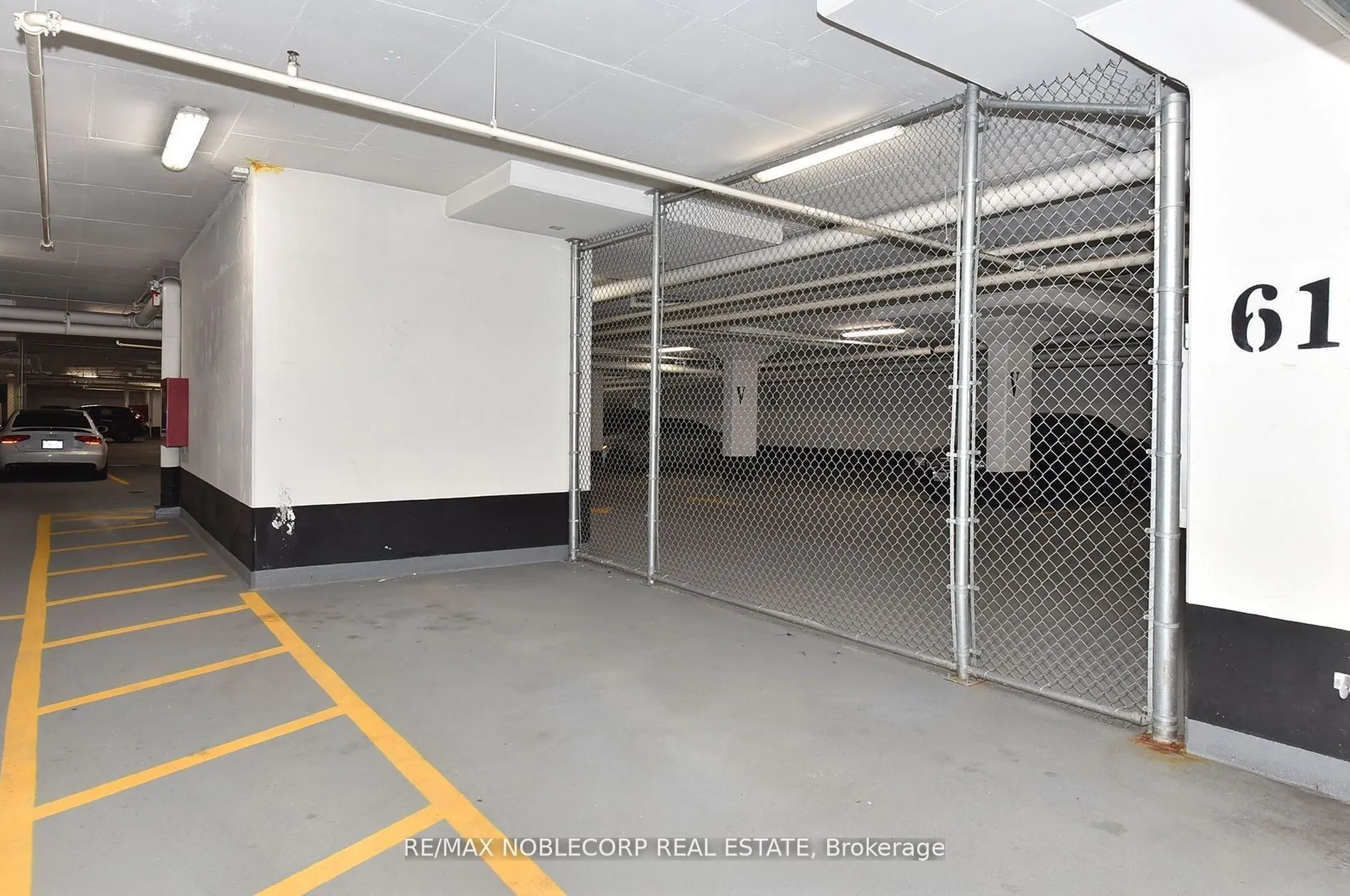 9245 Jane Street, #1515