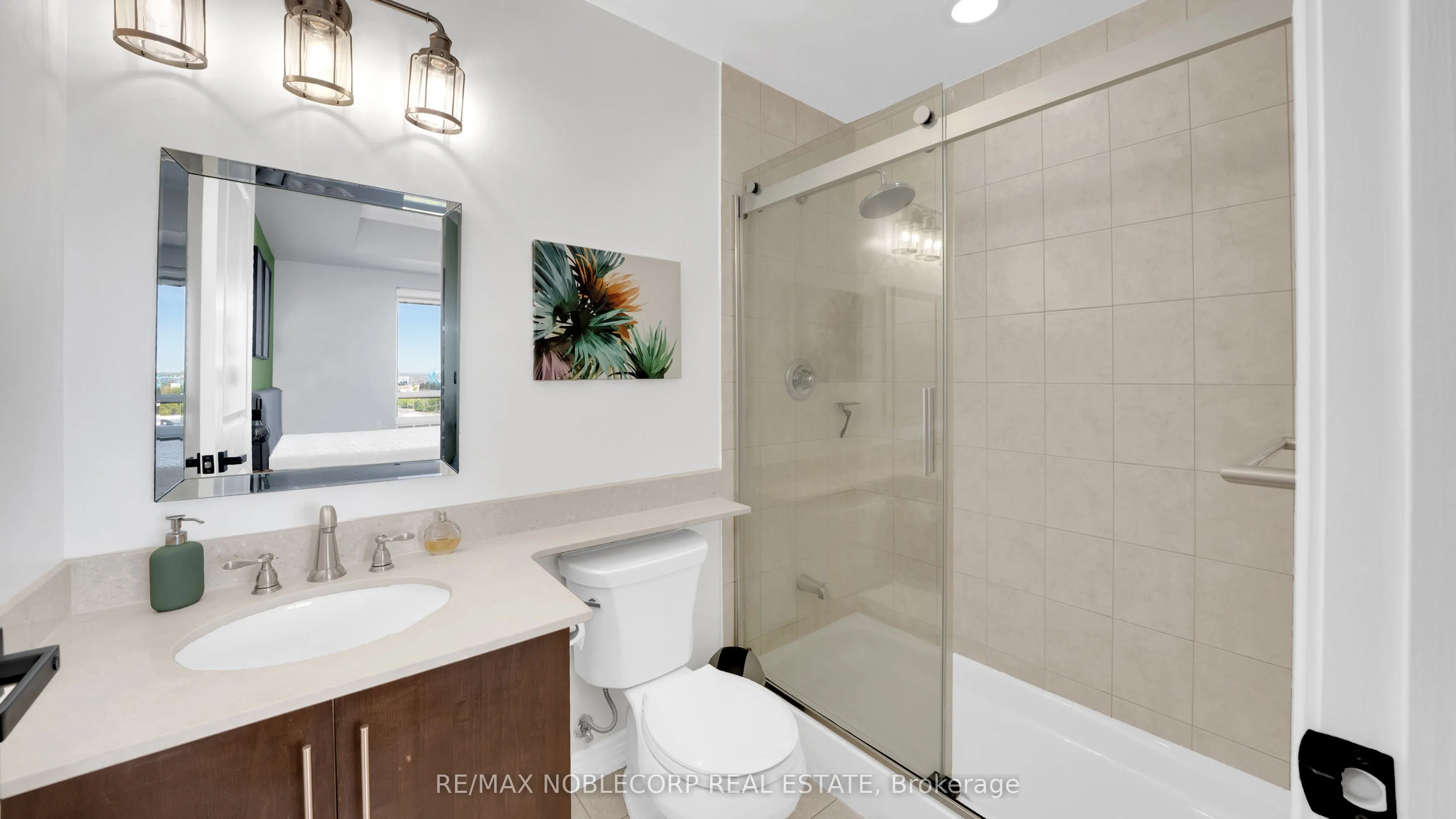 9245 Jane Street, #1515