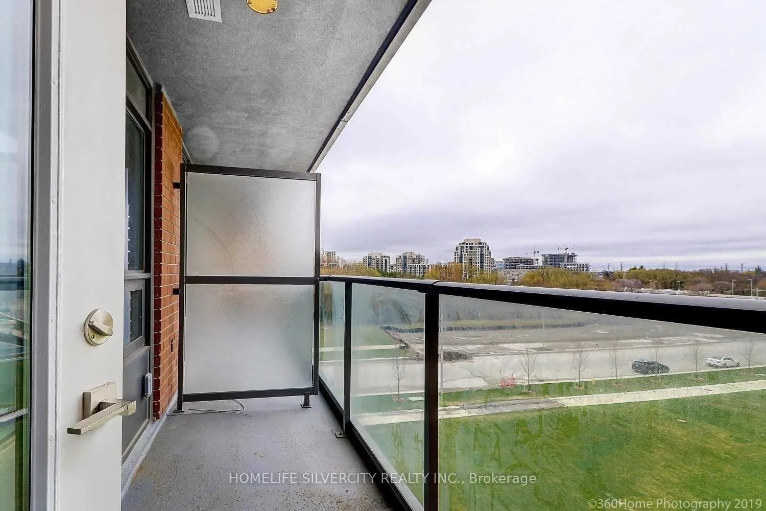 18 Uptown Drive, #627