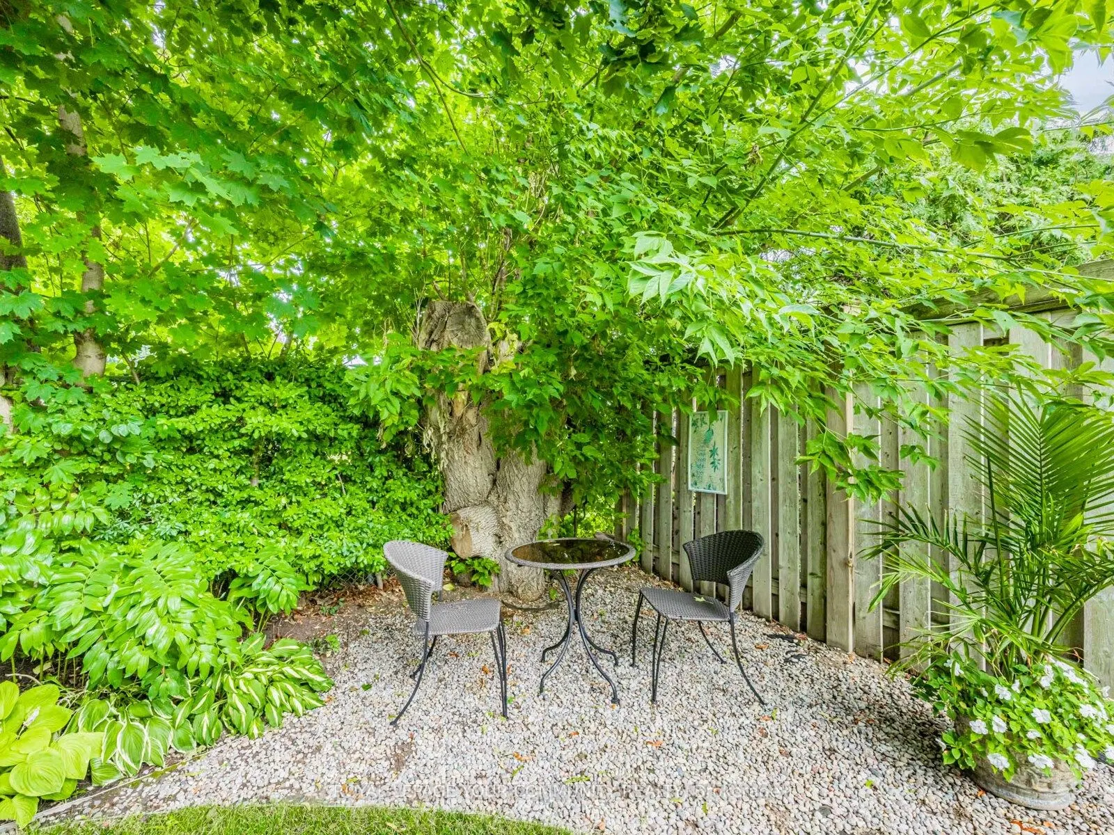 10 Banquo Road