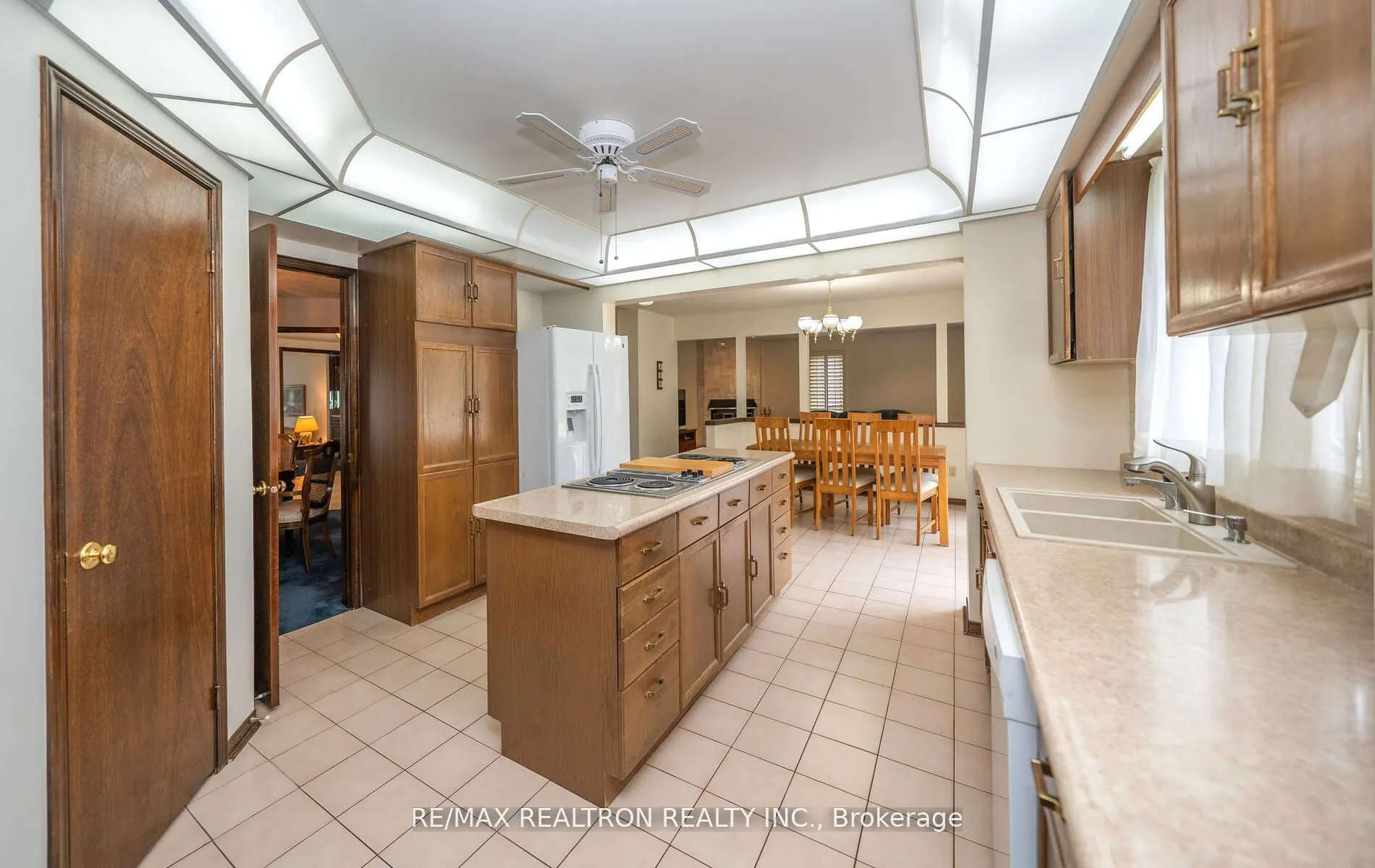 4 Edmund Seager Drive