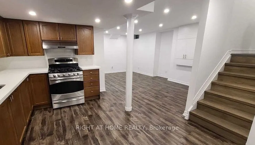 87 Cabin Trail Crescent, #Lower