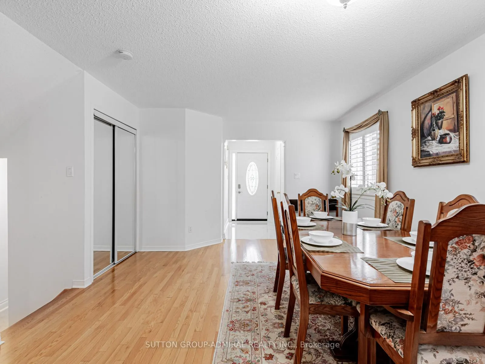 185 Foxfield Crescent