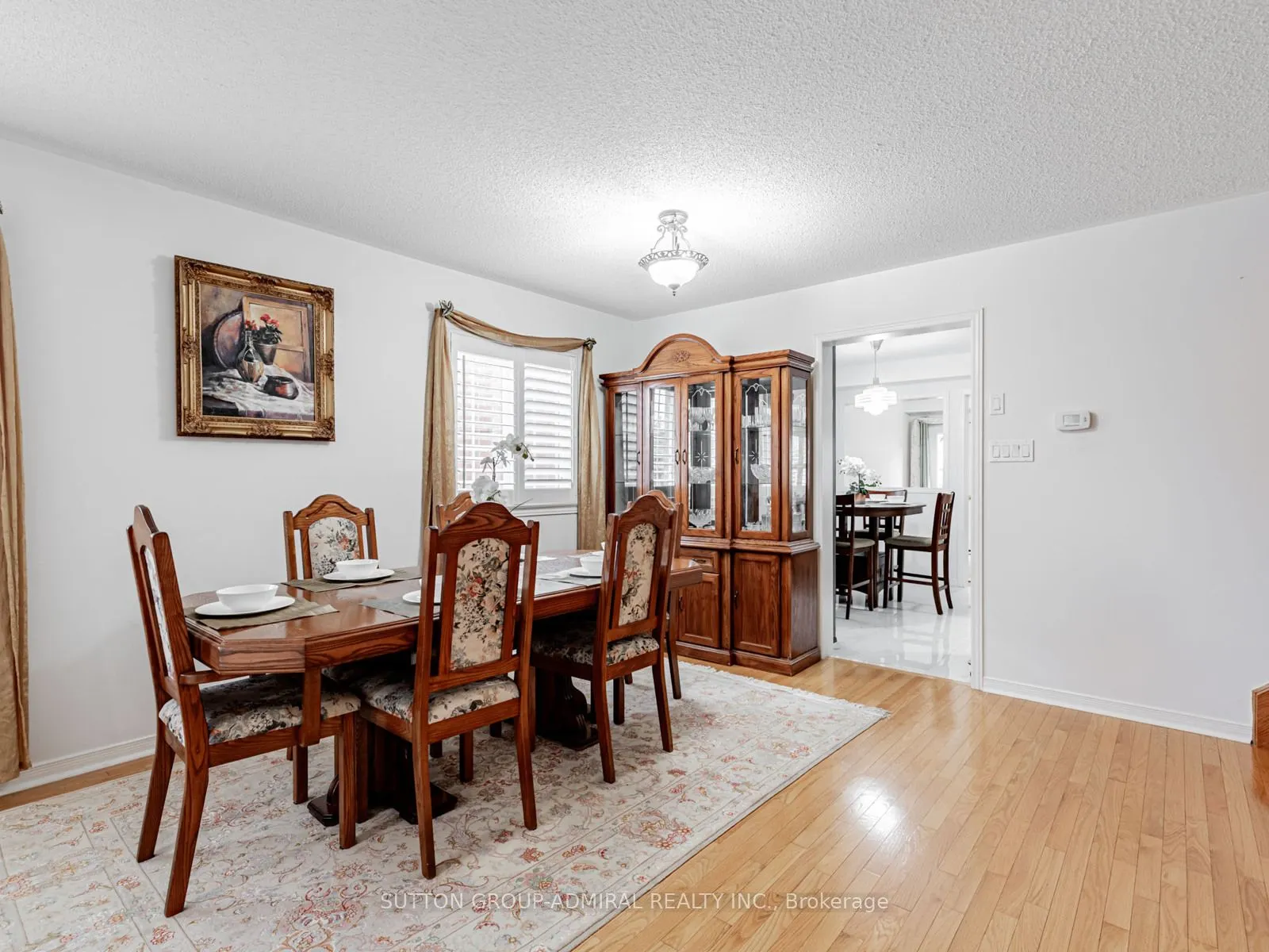 185 Foxfield Crescent