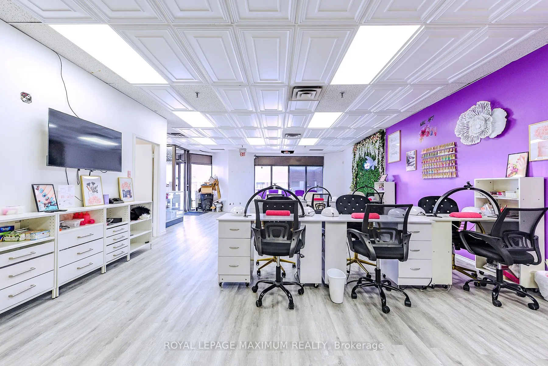 4220 Steeles Avenue W, #C10