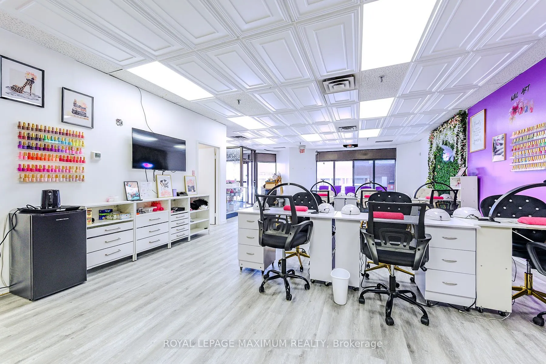 4220 Steeles Avenue W, #C10