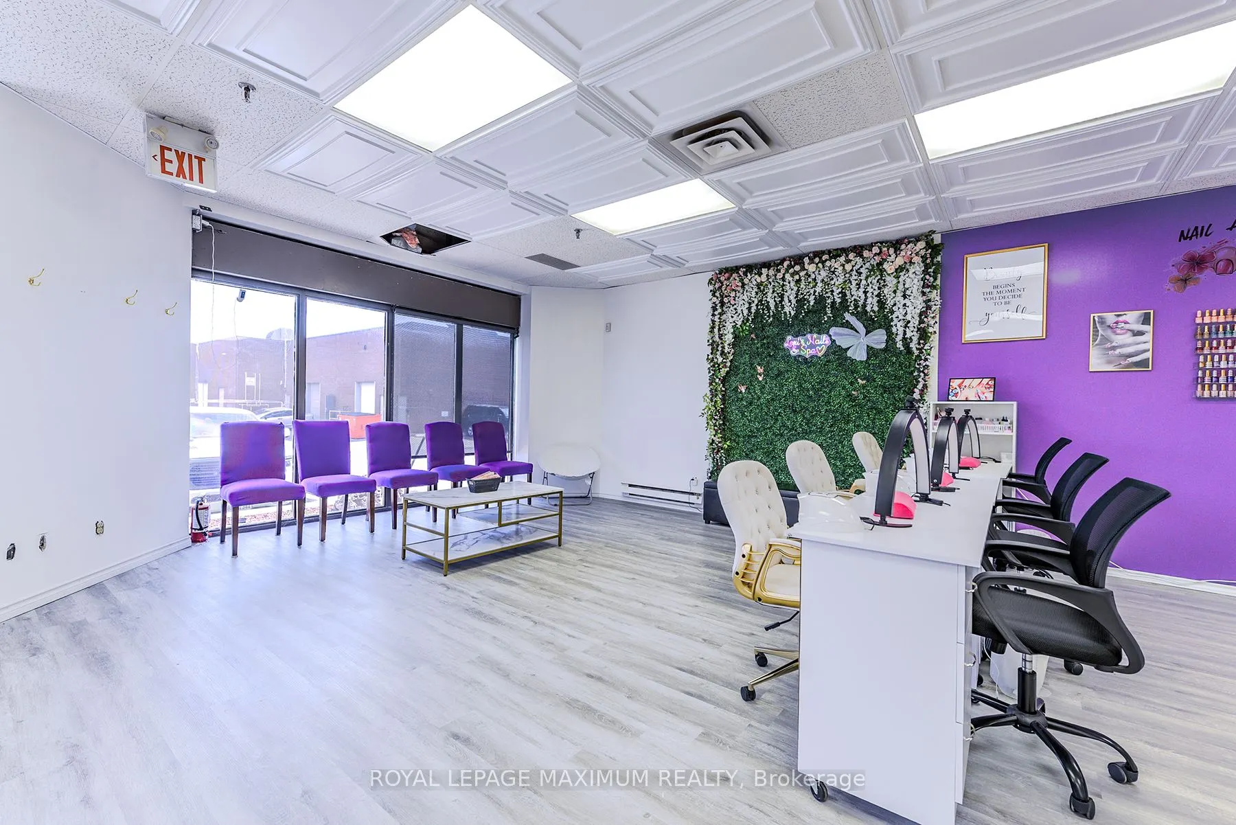 4220 Steeles Avenue W, #C10
