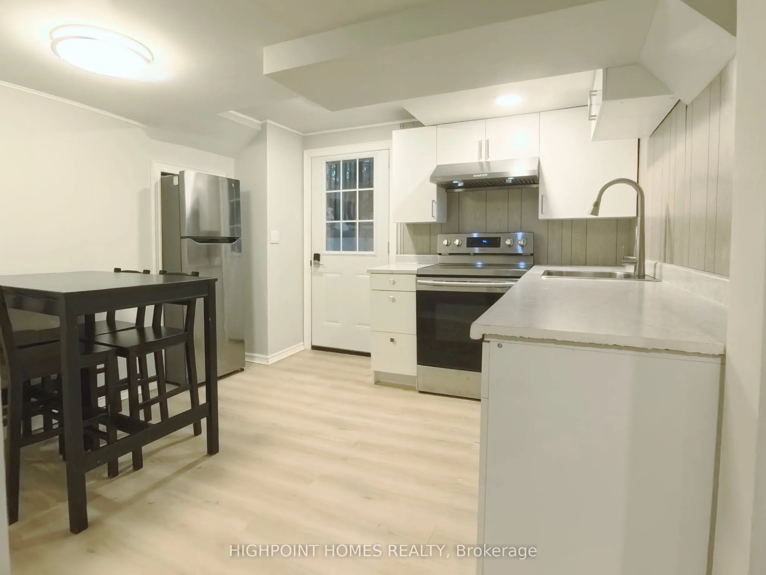 56 Castle Harbour Lane, #Basement