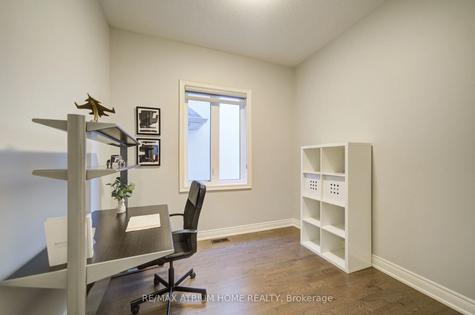 127 Maple Ridge Crescent