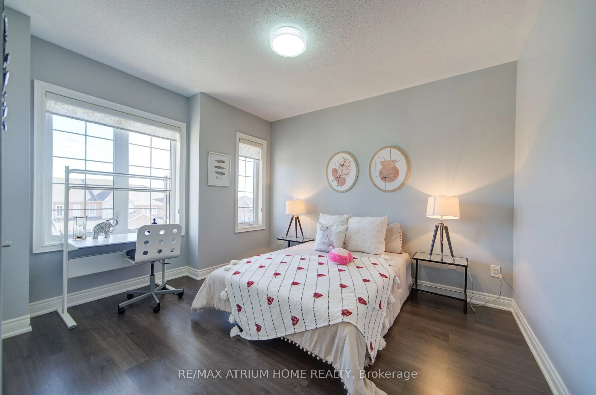 127 Maple Ridge Crescent