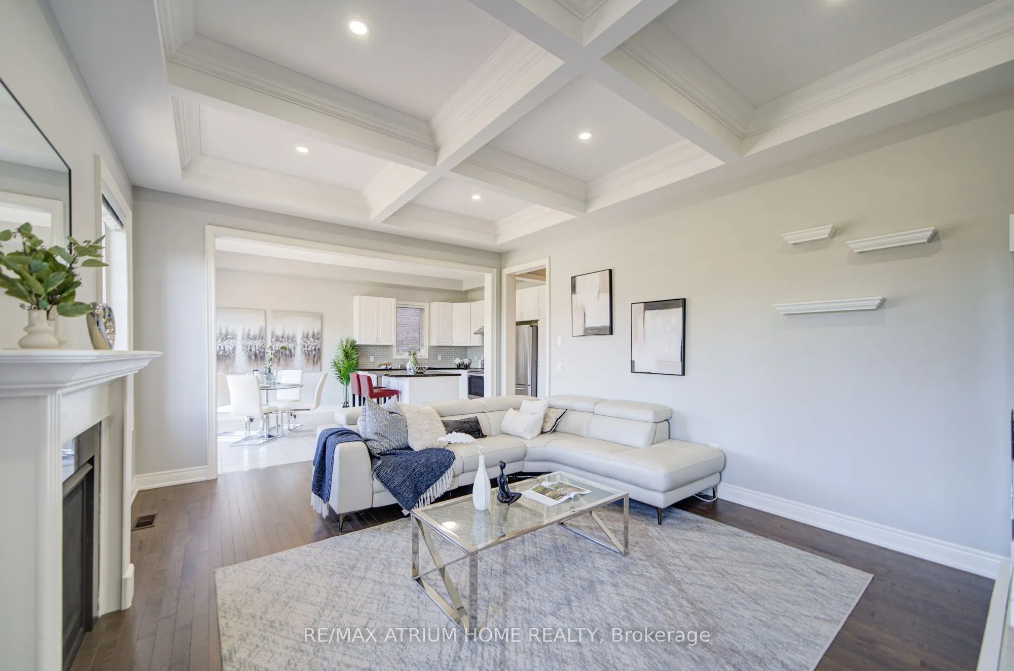 127 Maple Ridge Crescent