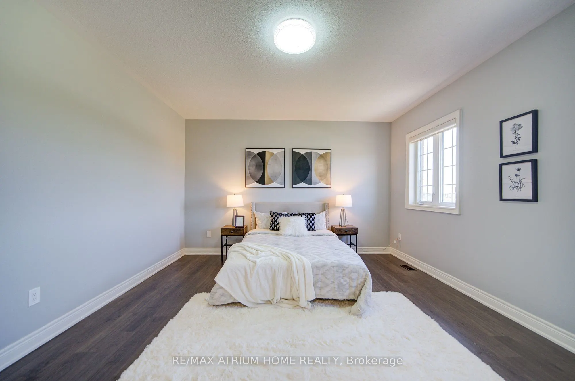 127 Maple Ridge Crescent