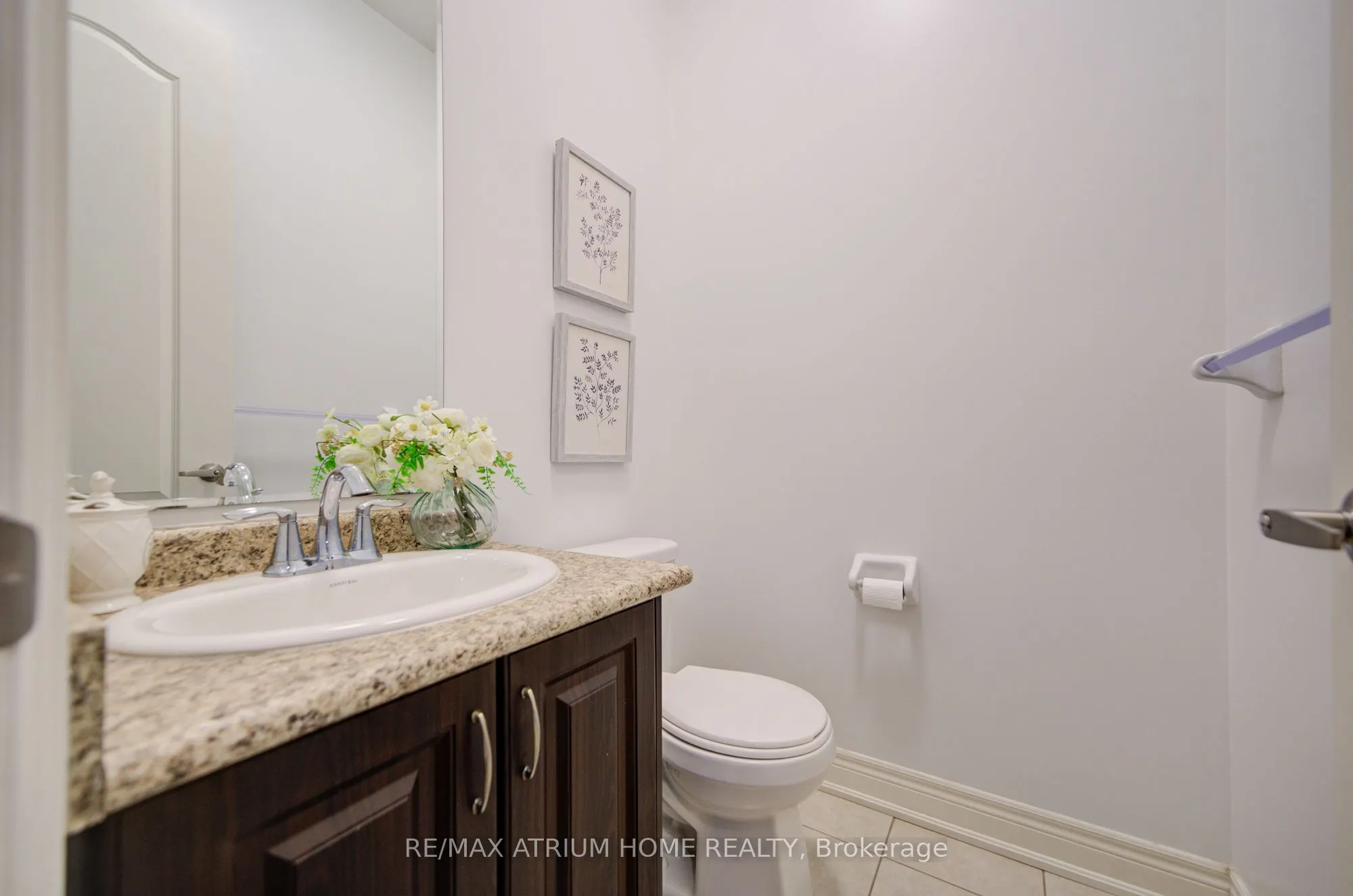 127 Maple Ridge Crescent