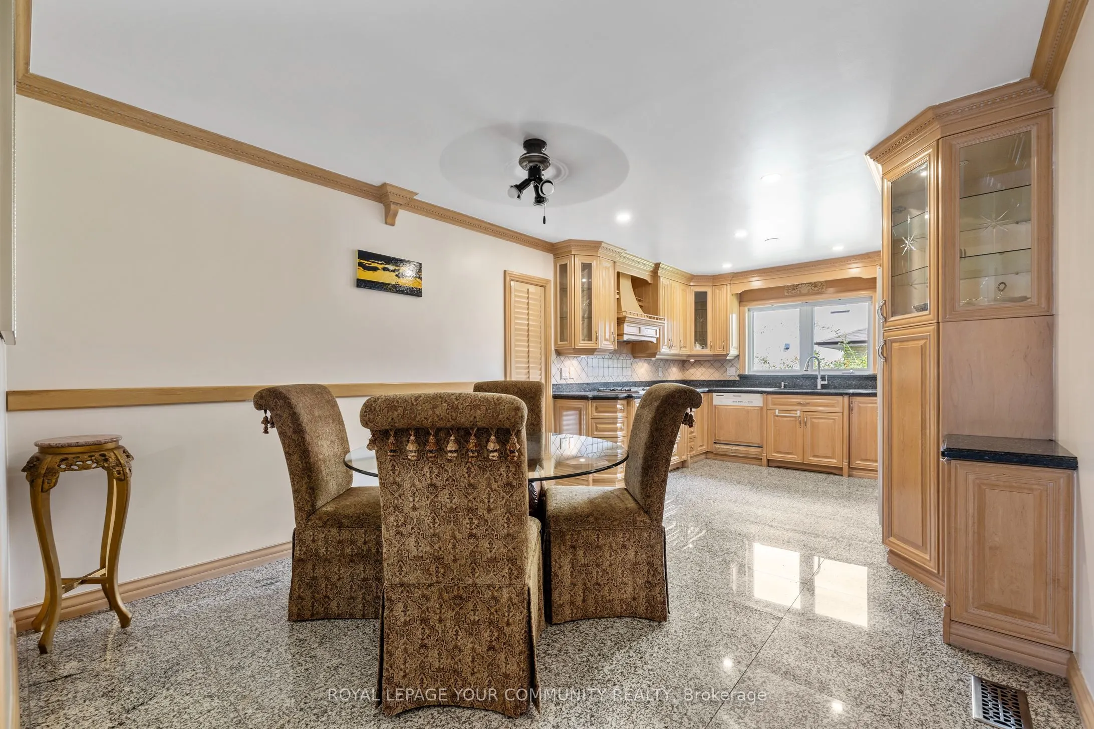 38 Spruce Avenue S