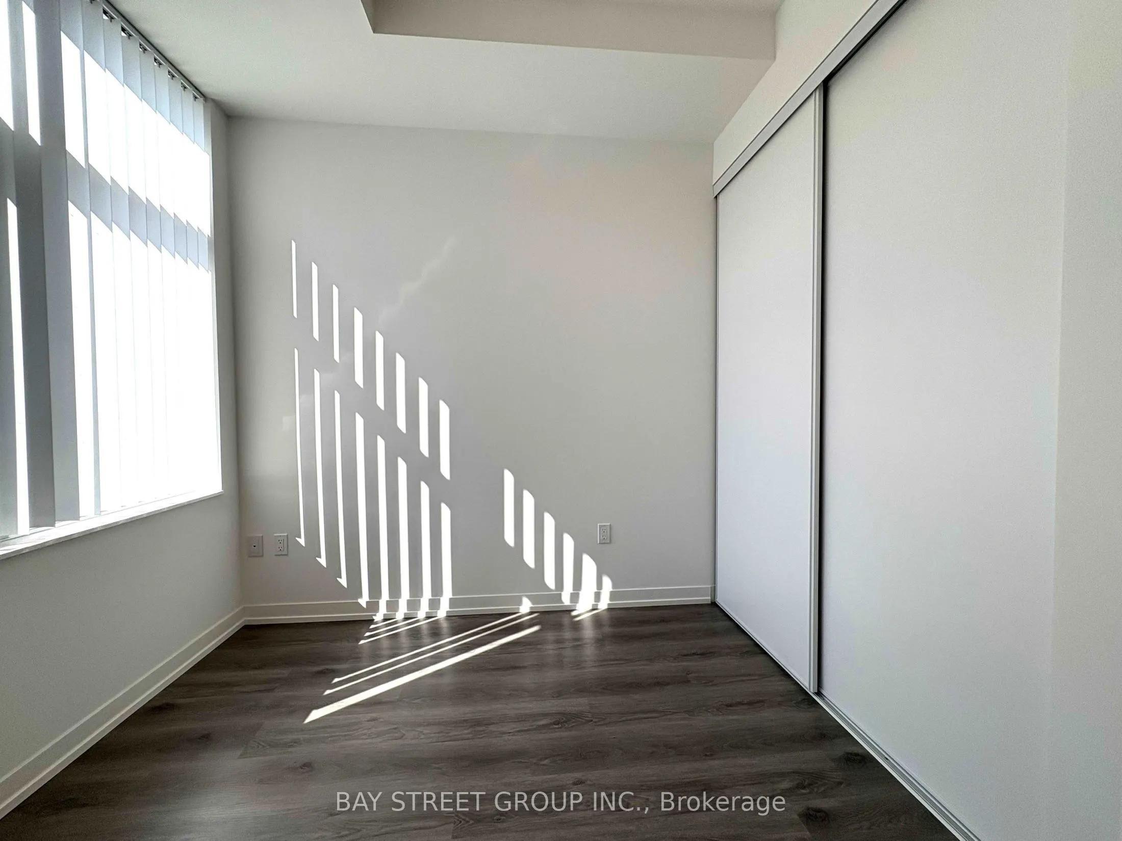 28 Interchange Way, #107