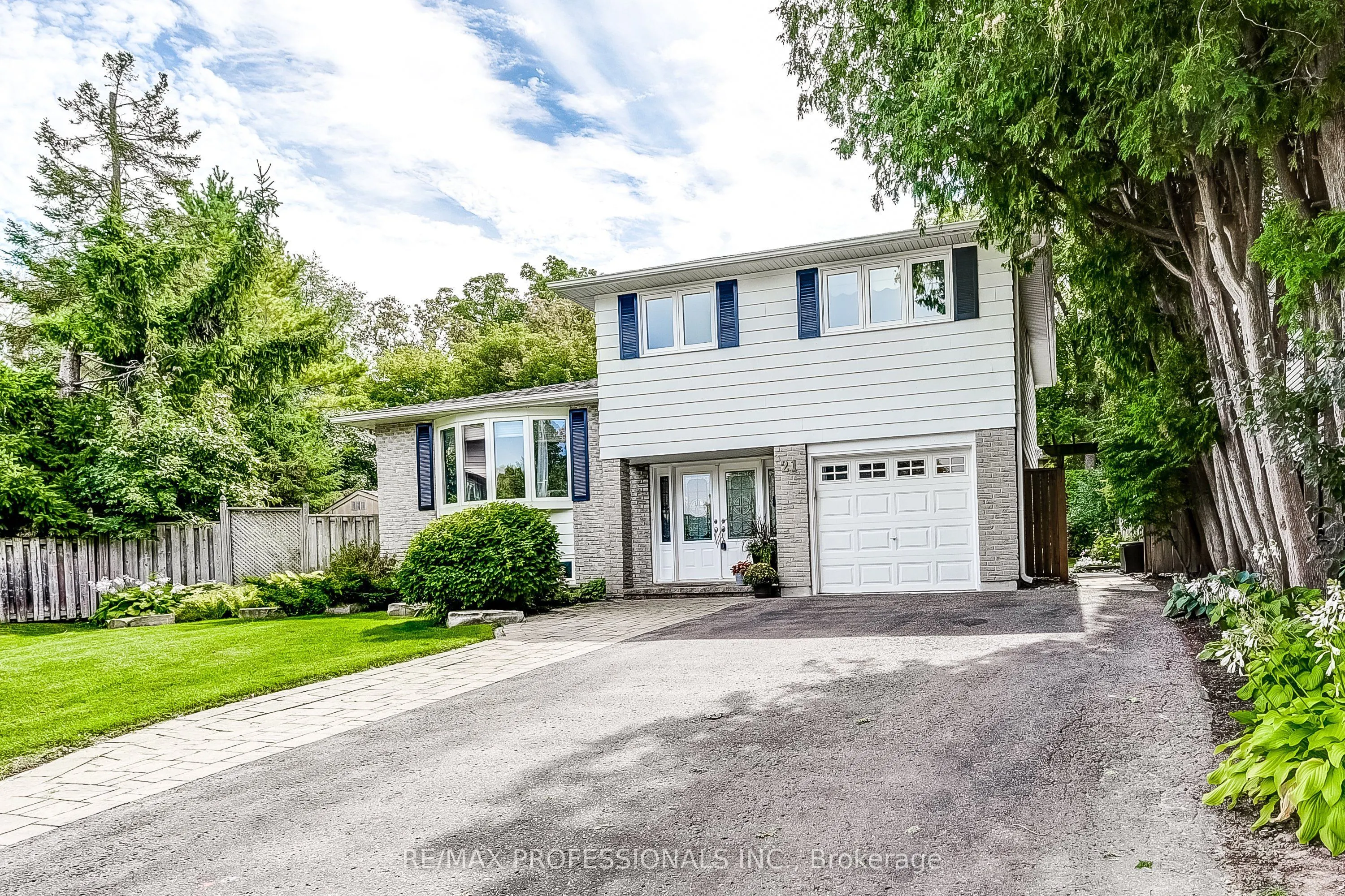 21 Birch Court