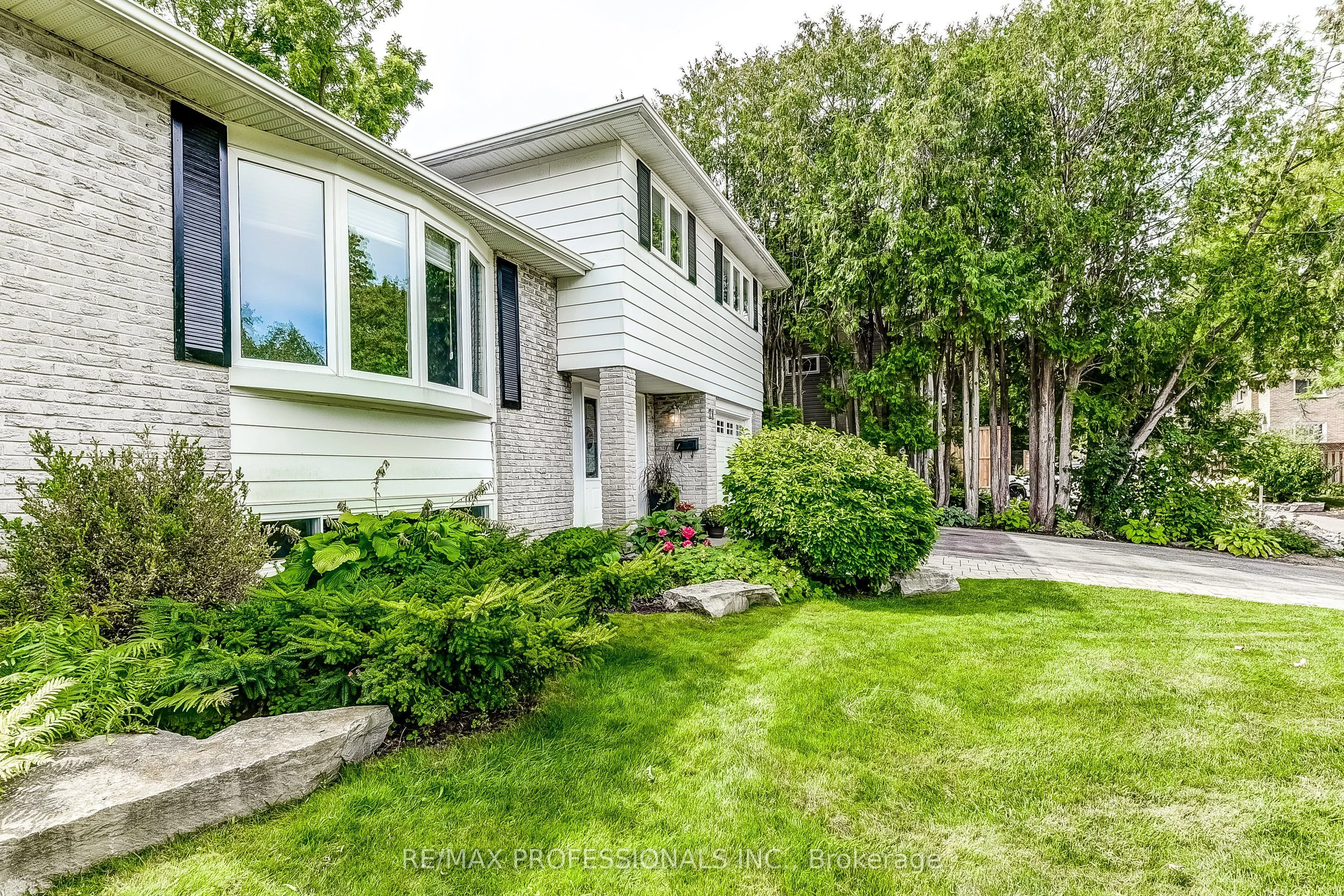 21 Birch Court