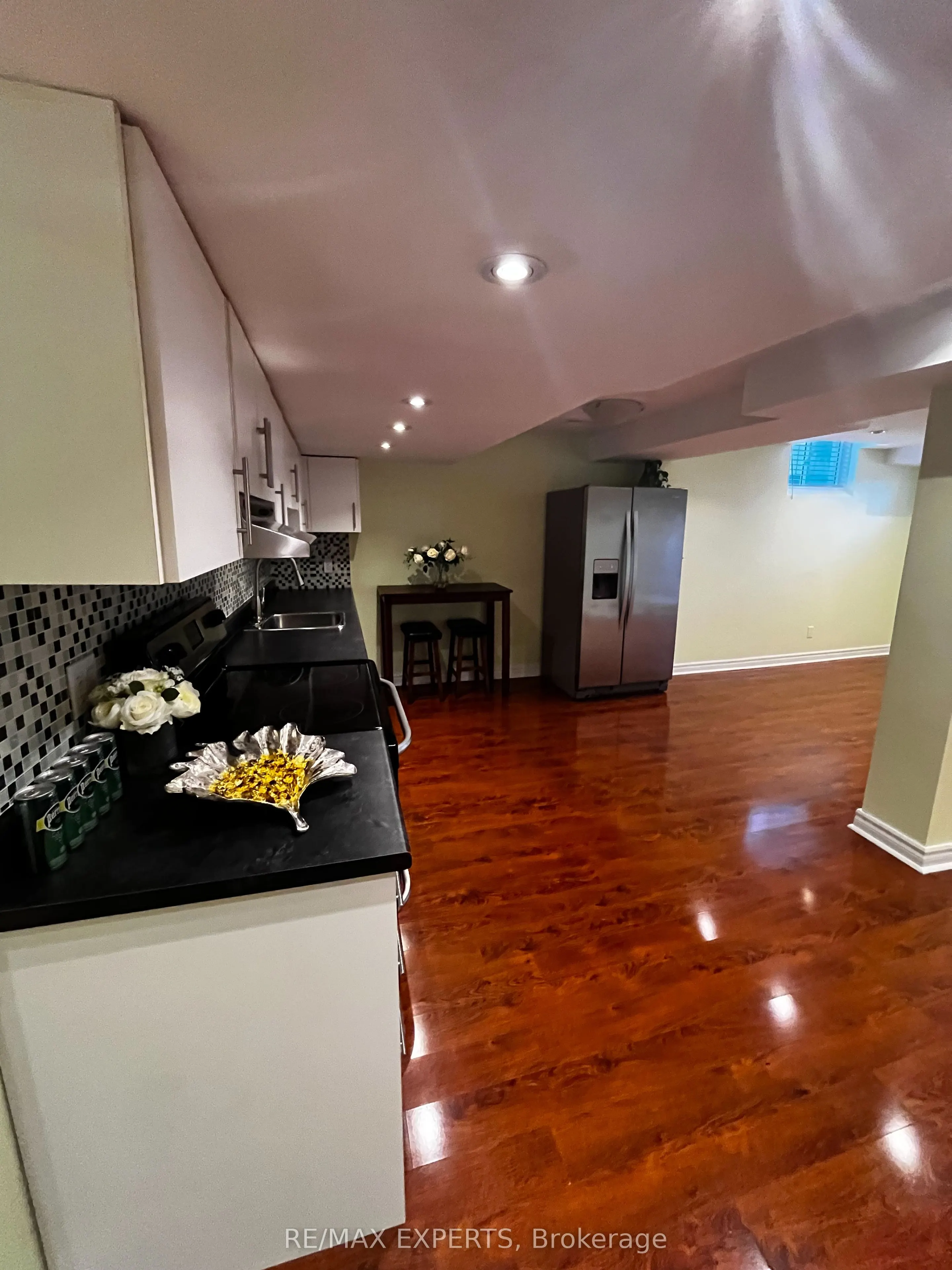 1345 Hunter Street, #Lower