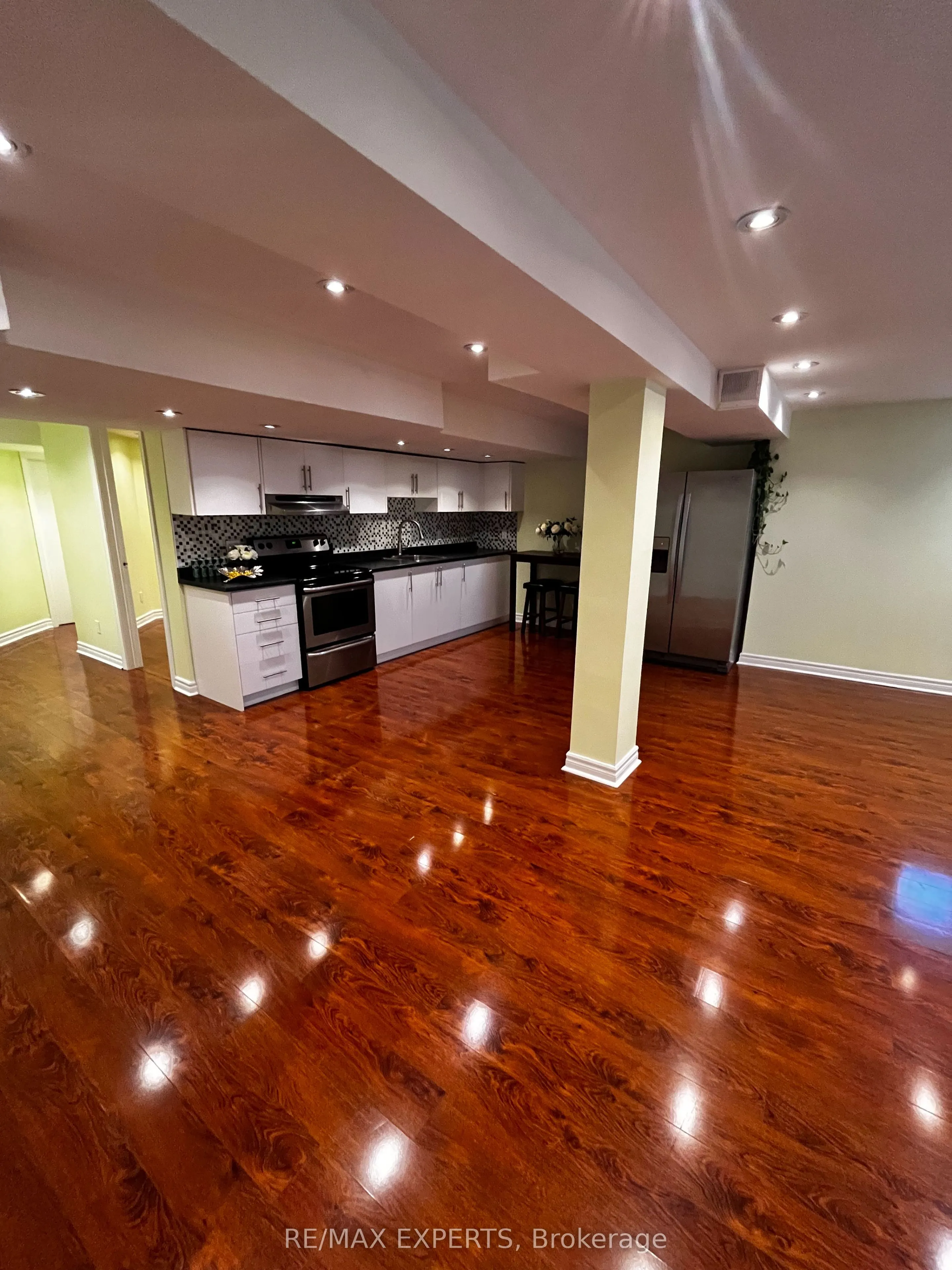 1345 Hunter Street, #Lower