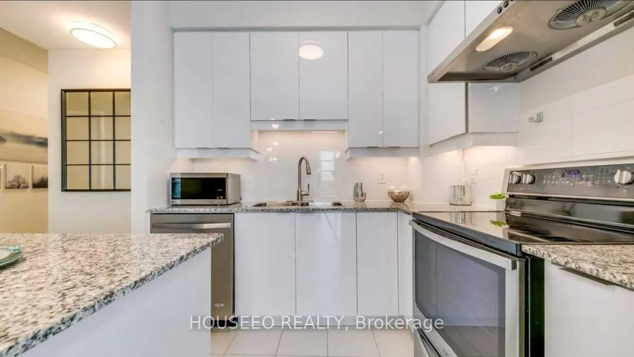 2910 highway 7 ave w Avenue E, #1803