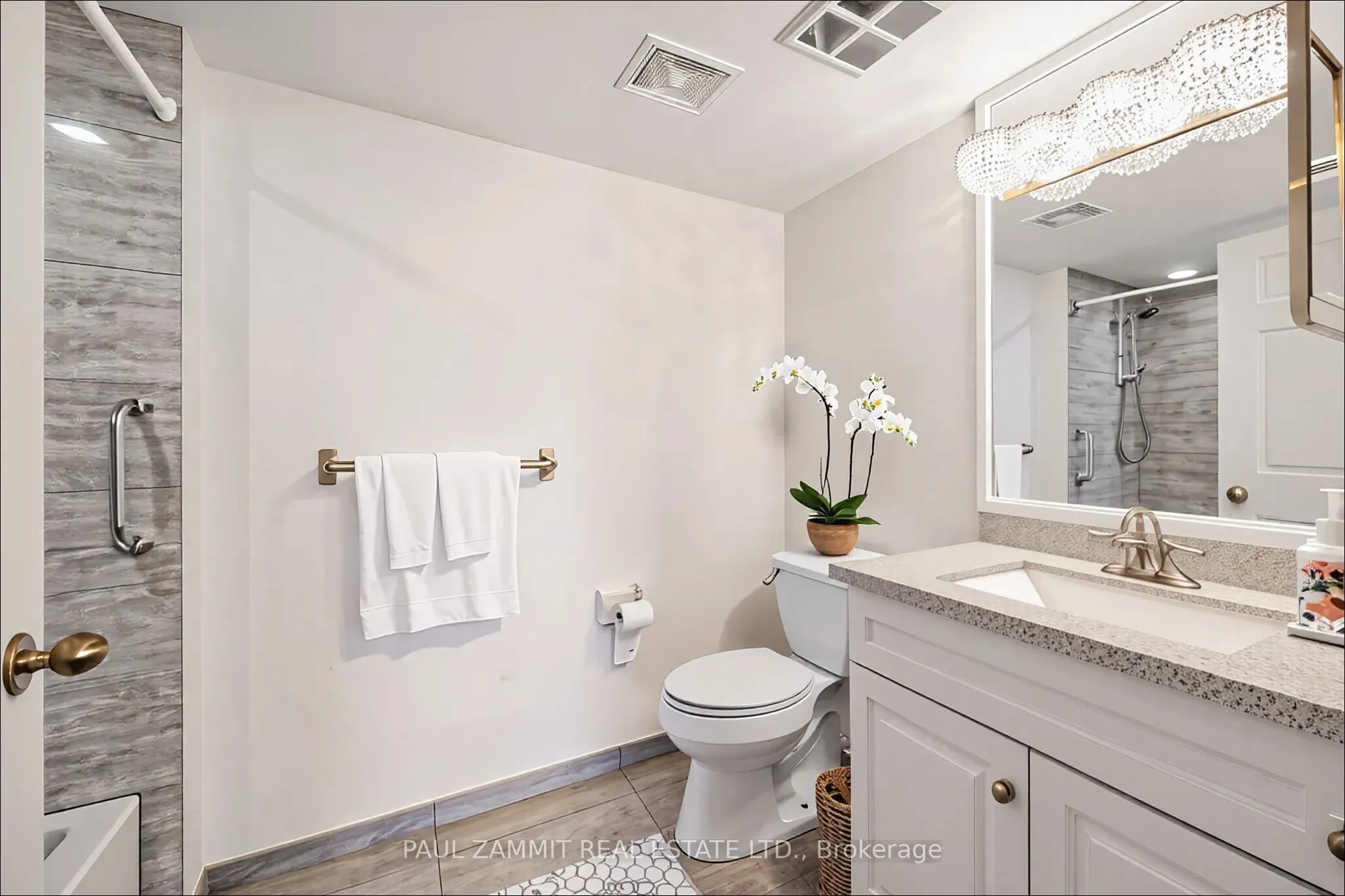 7300 Yonge Street, #1102
