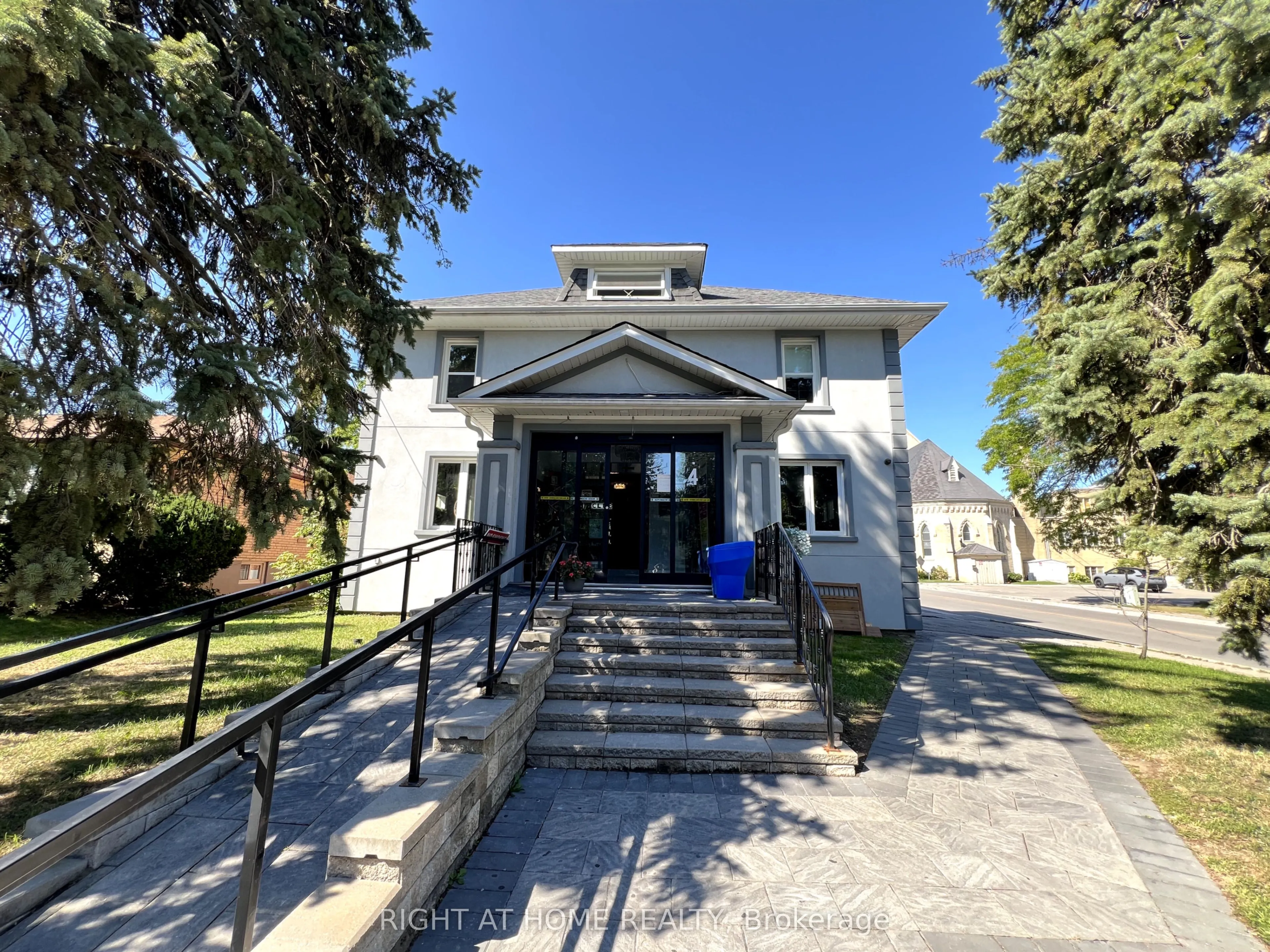 4 Church Street S, #5