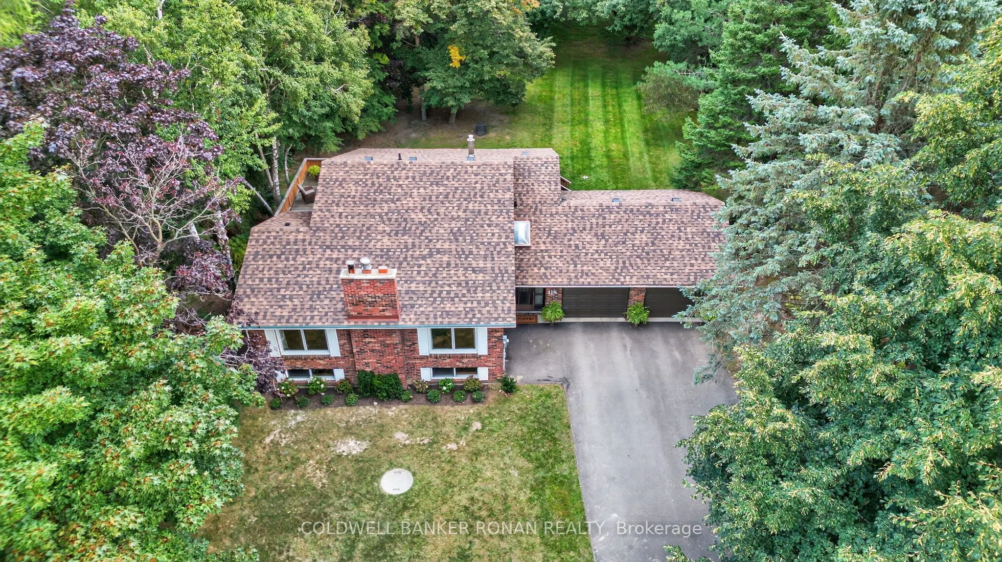 116 Armstrong Crescent