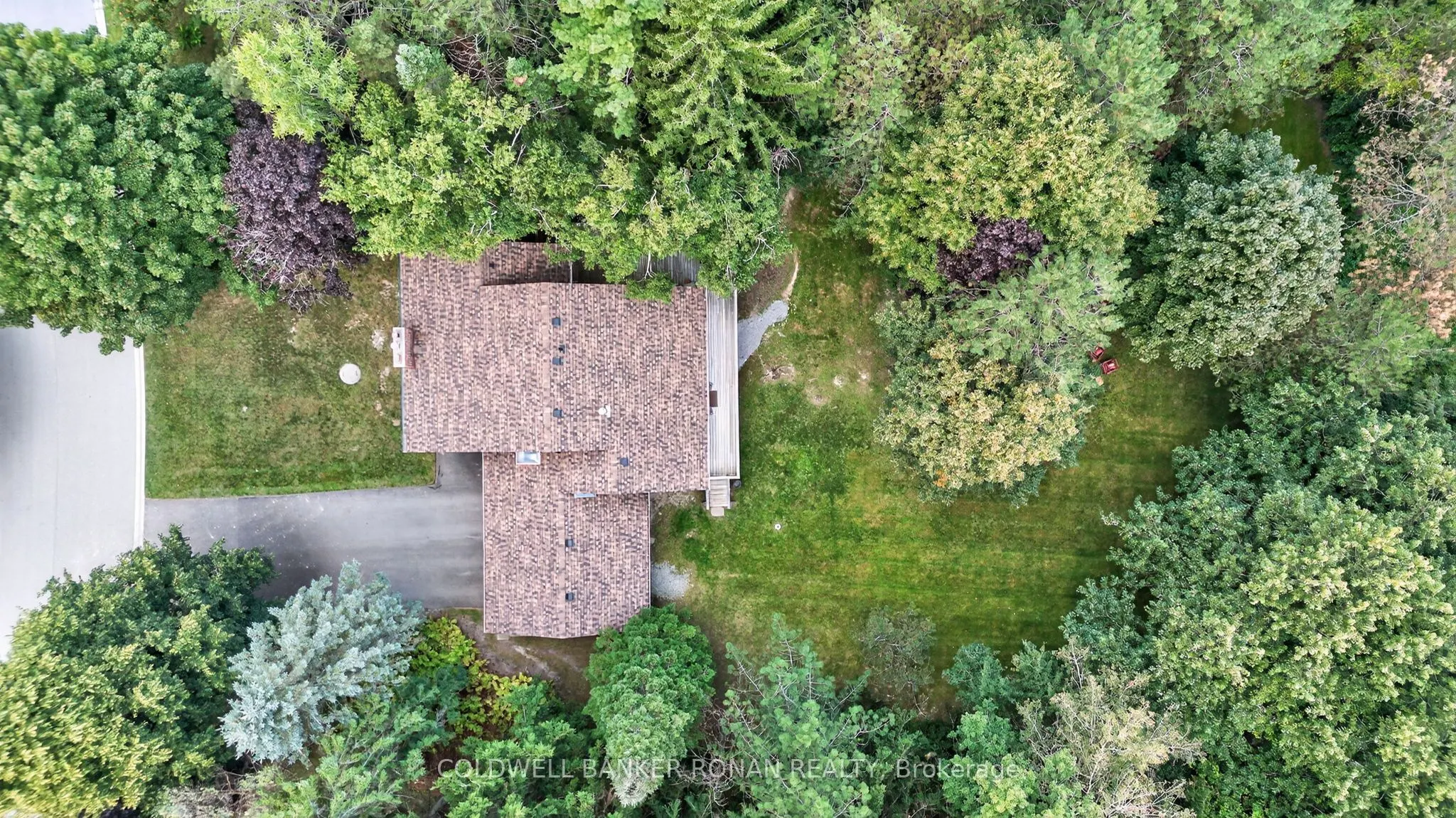 116 Armstrong Crescent