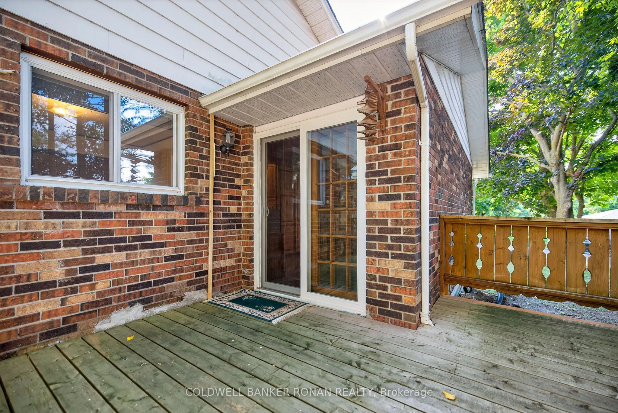 116 Armstrong Crescent