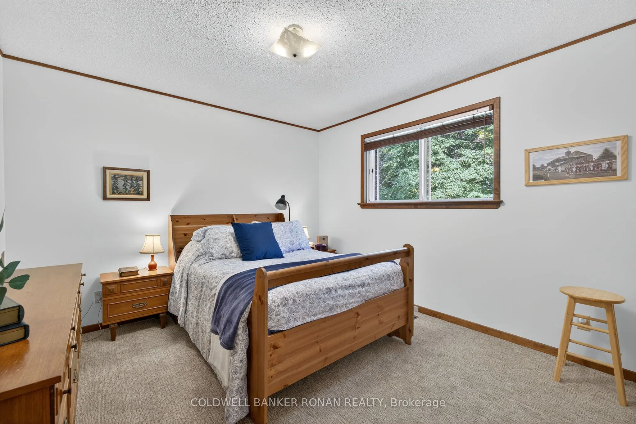 116 Armstrong Crescent