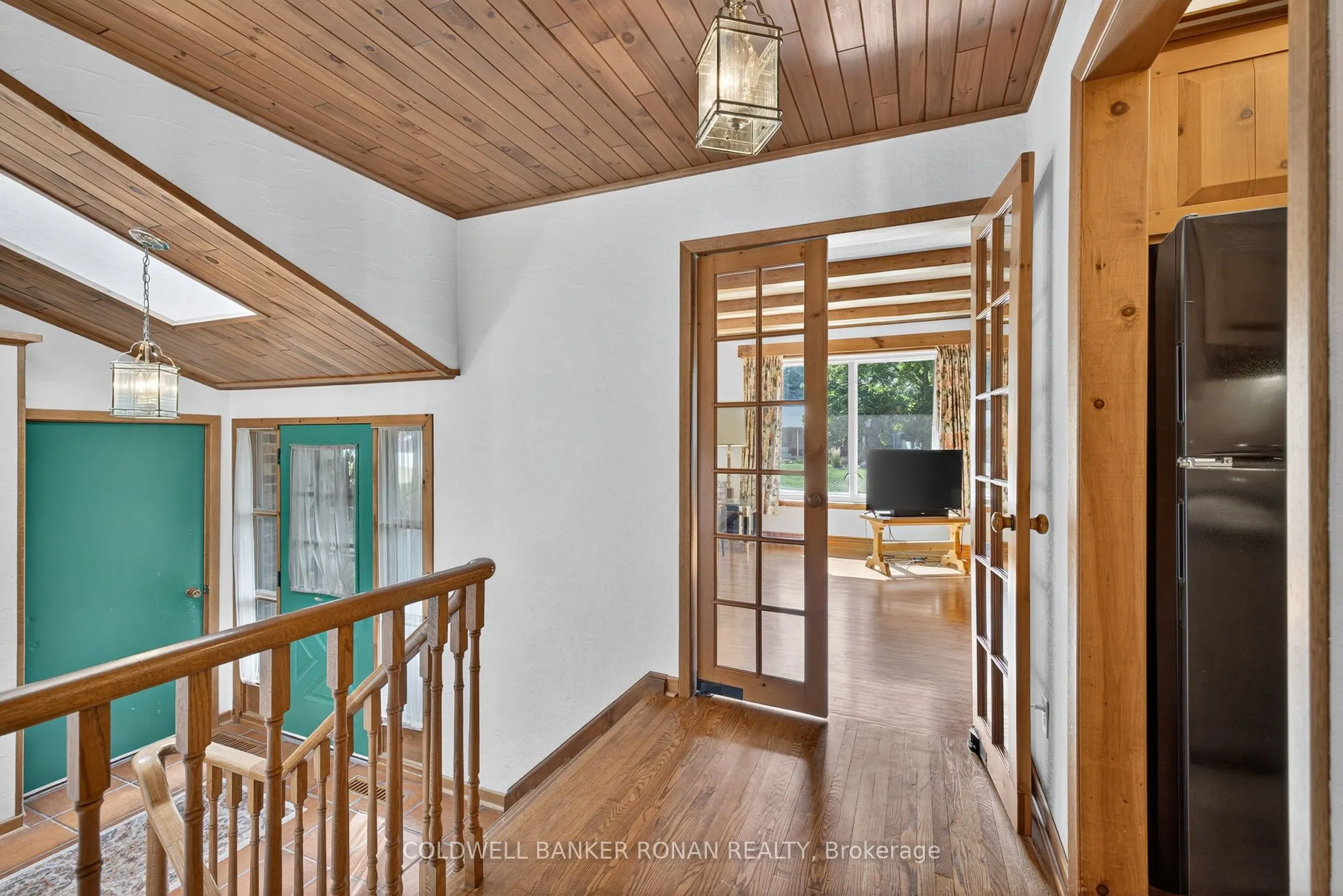 116 Armstrong Crescent